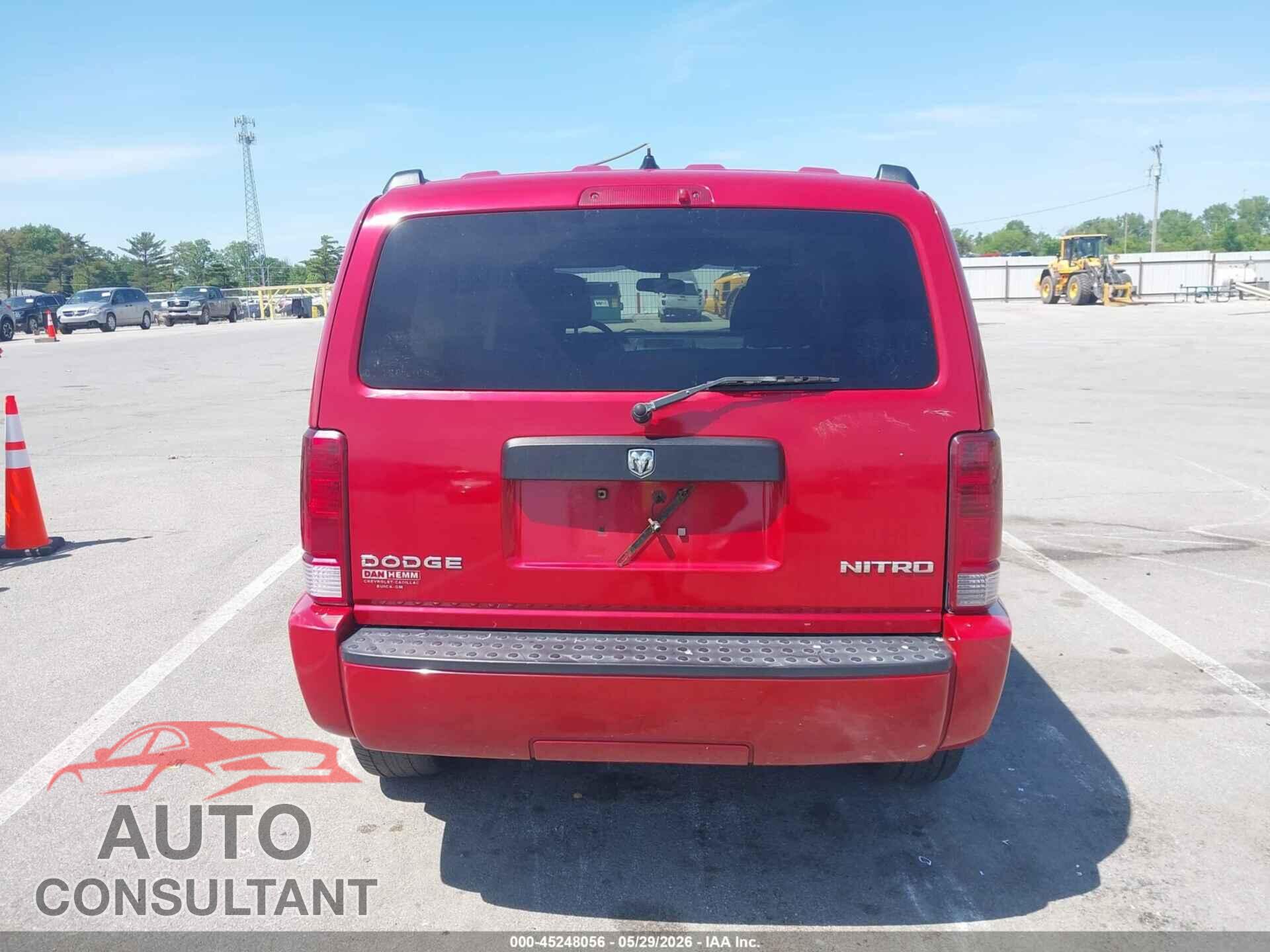 DODGE NITRO 2011 - 1D4PU4GK8BW606098