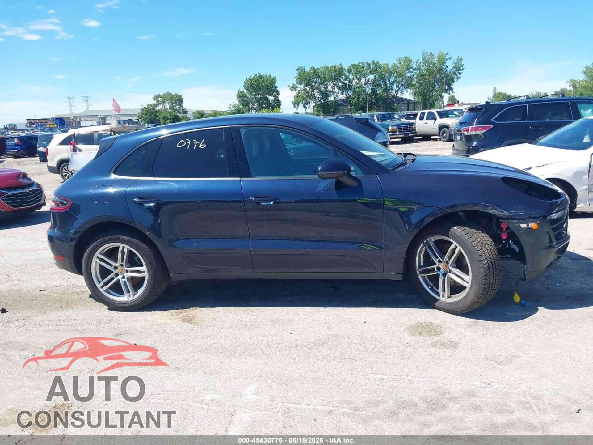 PORSCHE MACAN 2017 - WP1AA2A52HLB02979
