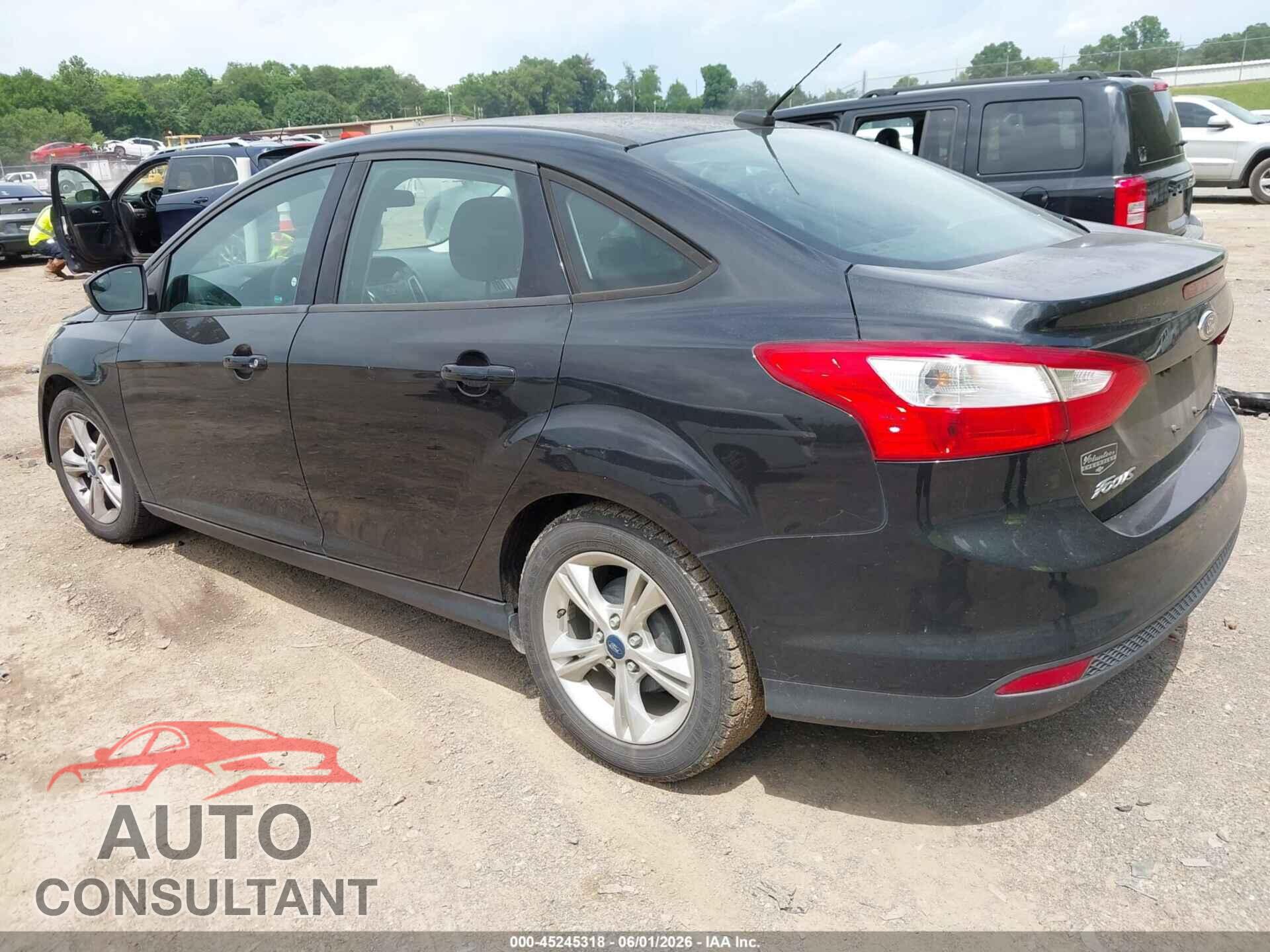 FORD FOCUS 2013 - 1FADP3F26DL121147