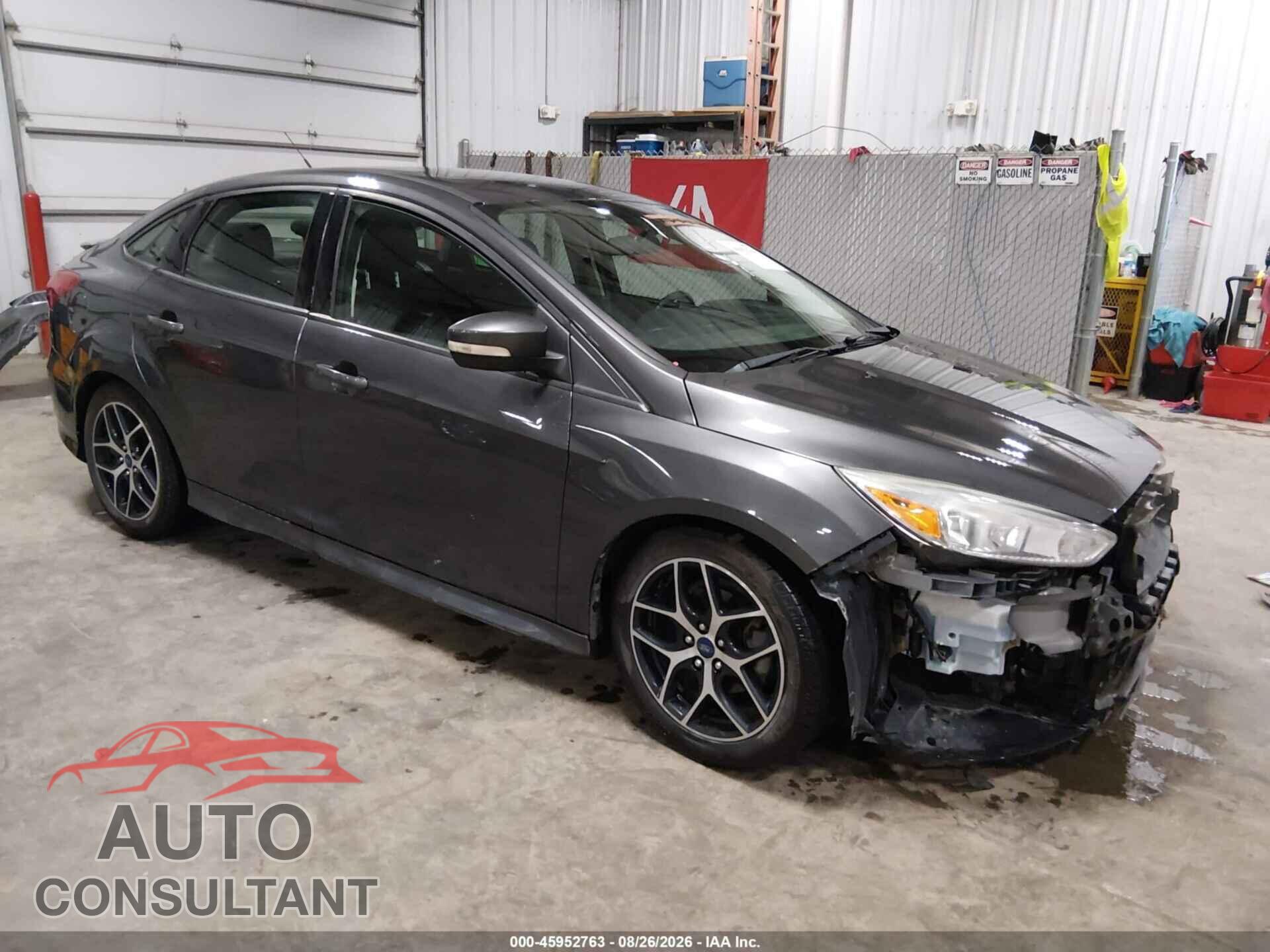 FORD FOCUS 2016 - 1FADP3F22GL331197