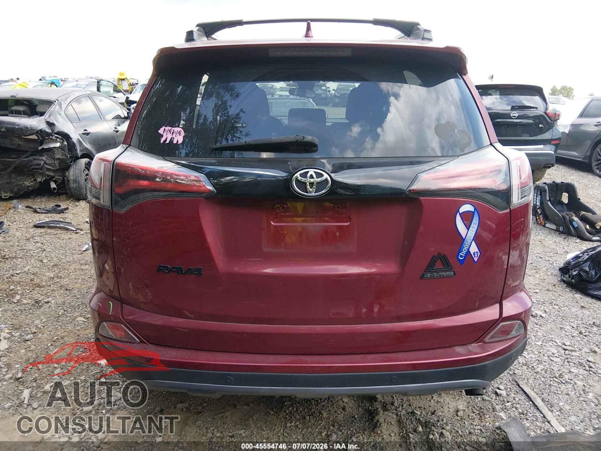 TOYOTA RAV4 2018 - 2T3RFREV1JW784572