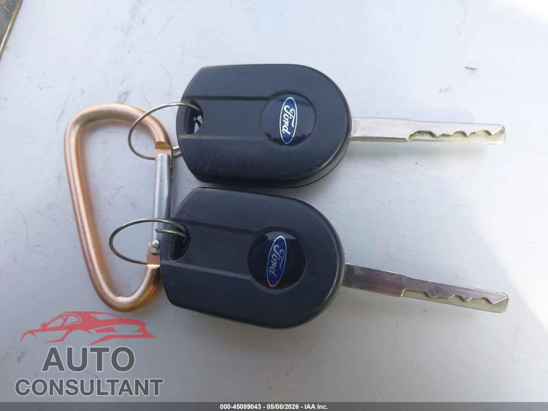 FORD FOCUS 2017 - 1FADP3F21HL329149