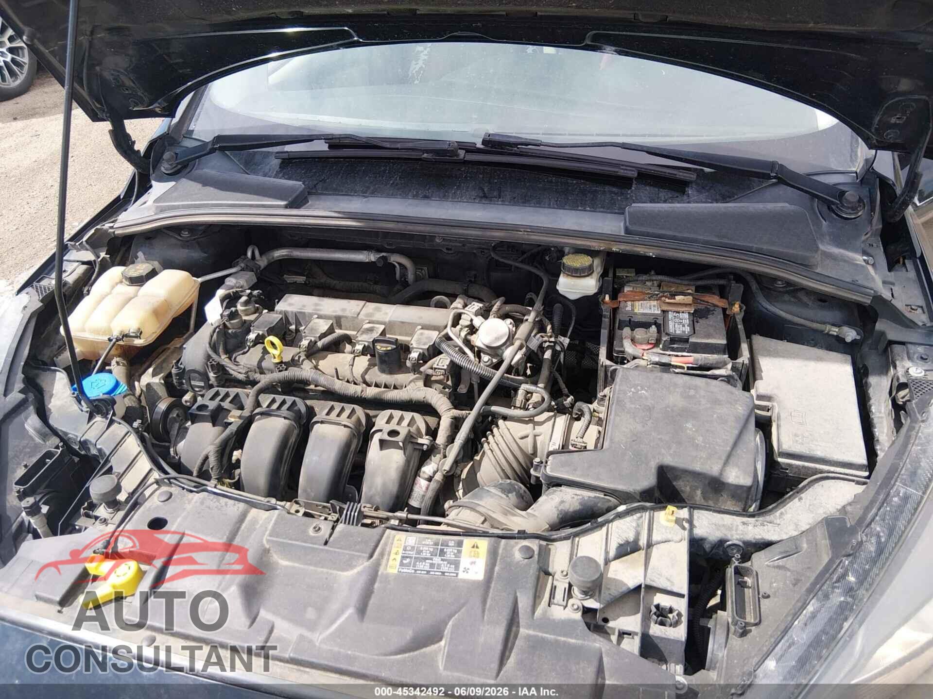 FORD FOCUS 2017 - 1FADP3K29HL224848