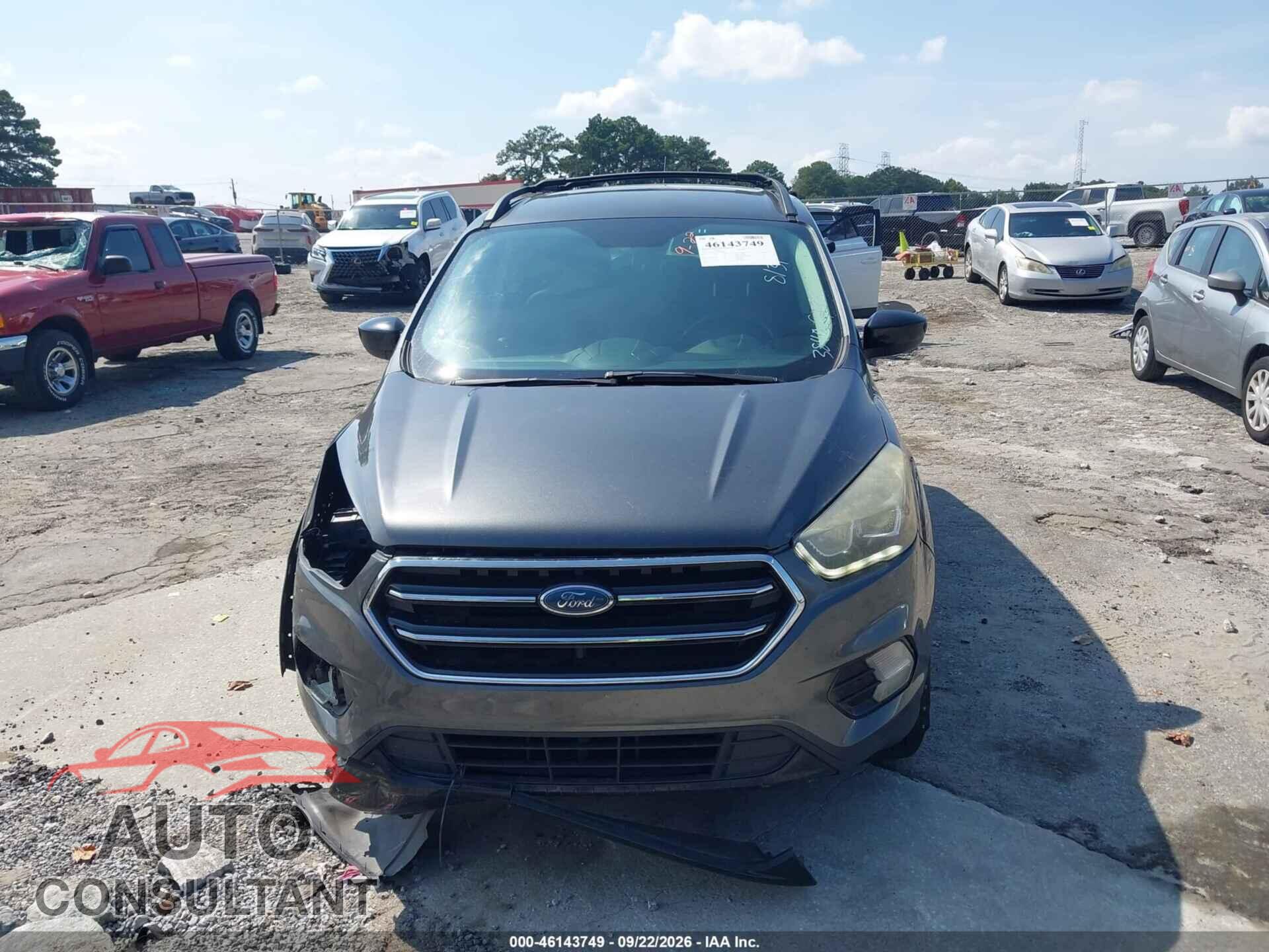 FORD ESCAPE 2017 - 1FMCU0GD4HUB73840