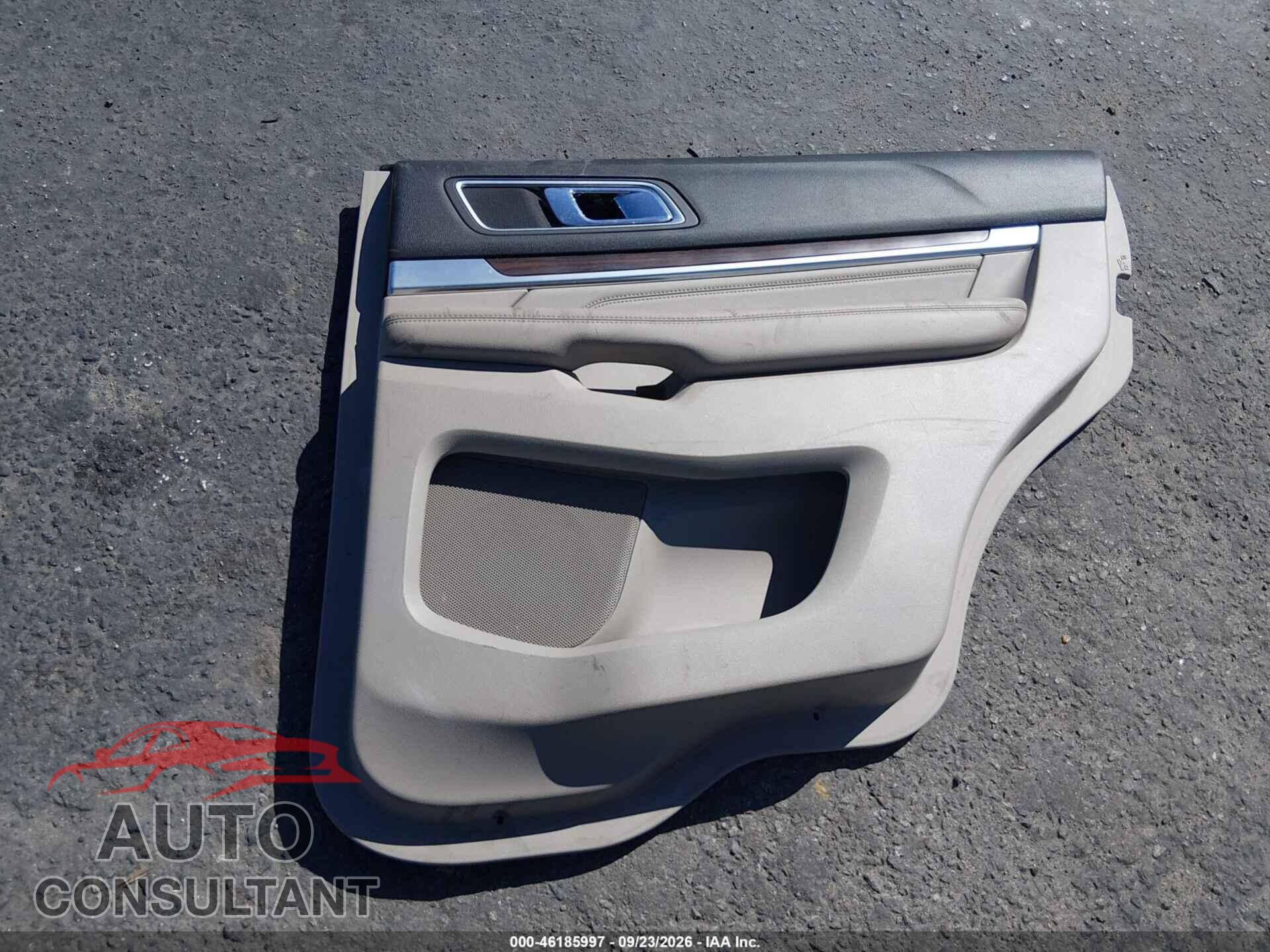 FORD EXPLORER 2018 - 1FM5K7F84JGB09832