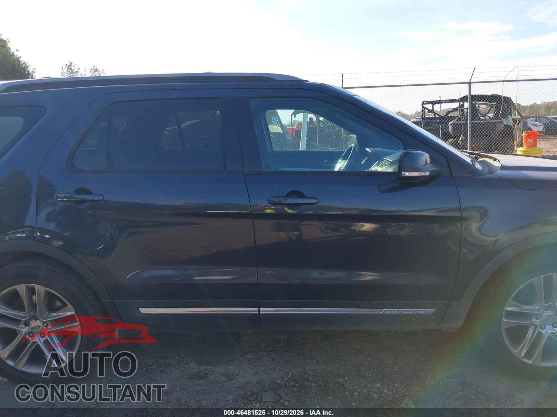 FORD EXPLORER 2017 - 1FM5K7D82HGC51576