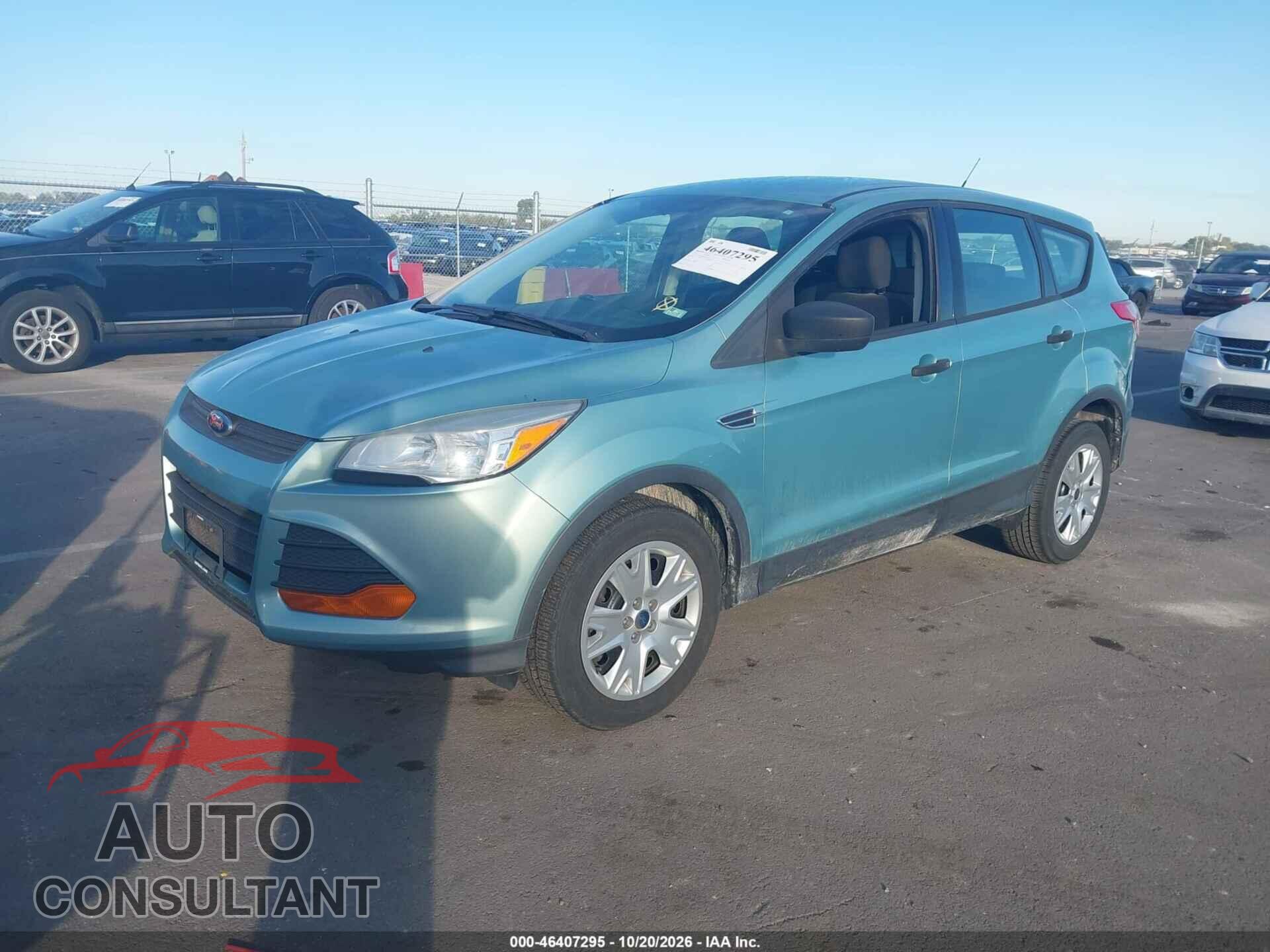 FORD ESCAPE 2013 - 1FMCU0F77DUB53748