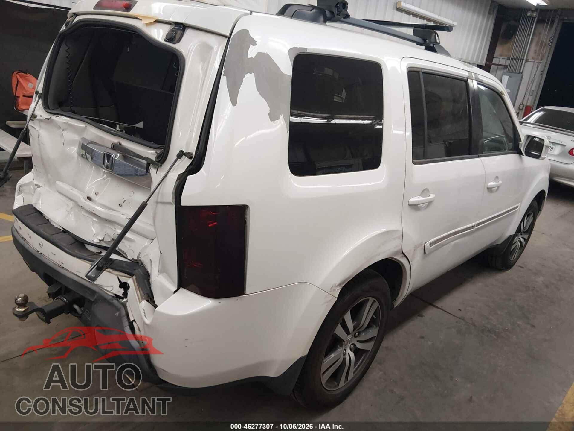 HONDA PILOT 2011 - 5FNYF4H96BB093154