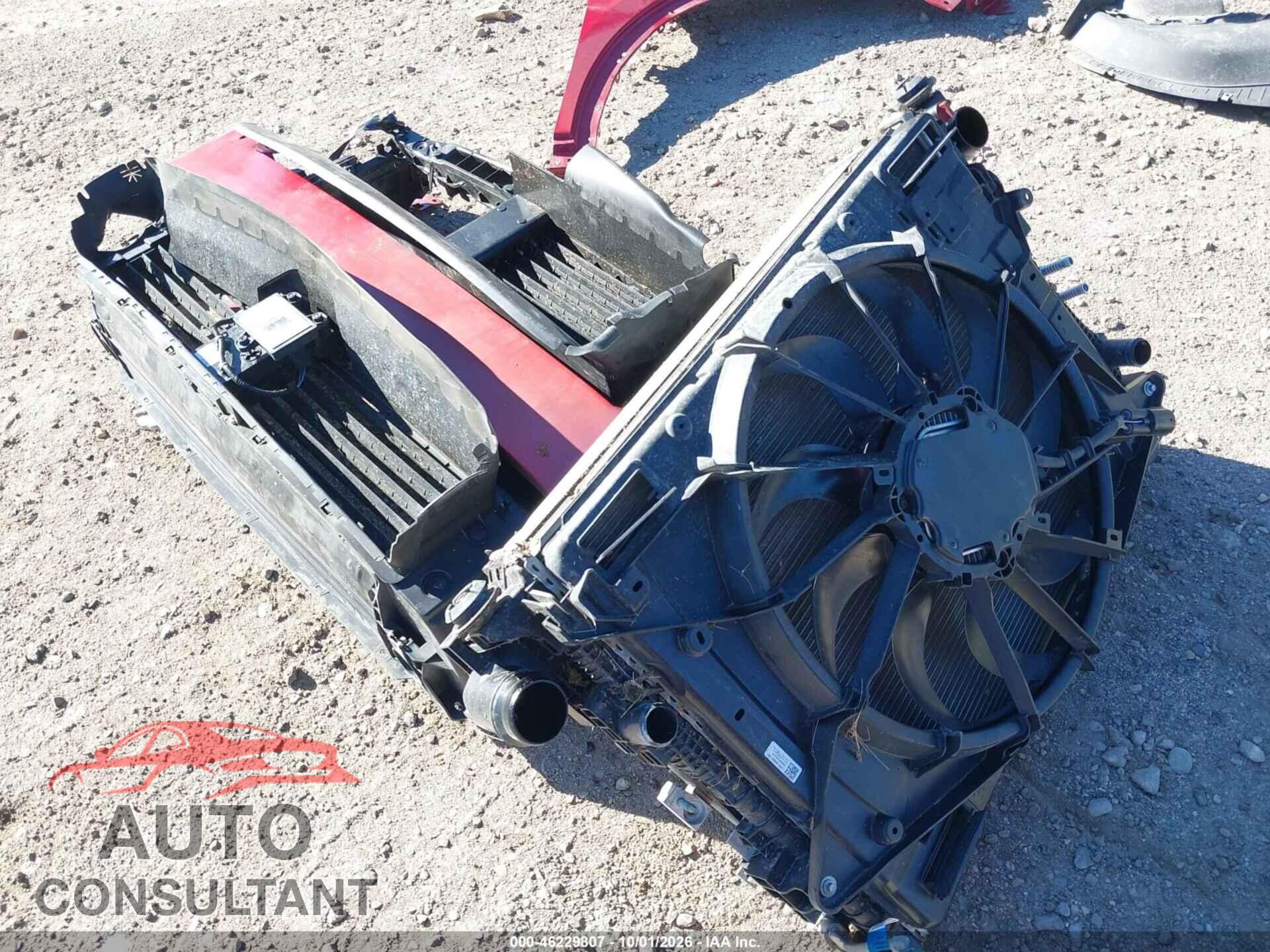 FORD ESCAPE 2020 - 1FMCU9J95LUA56186
