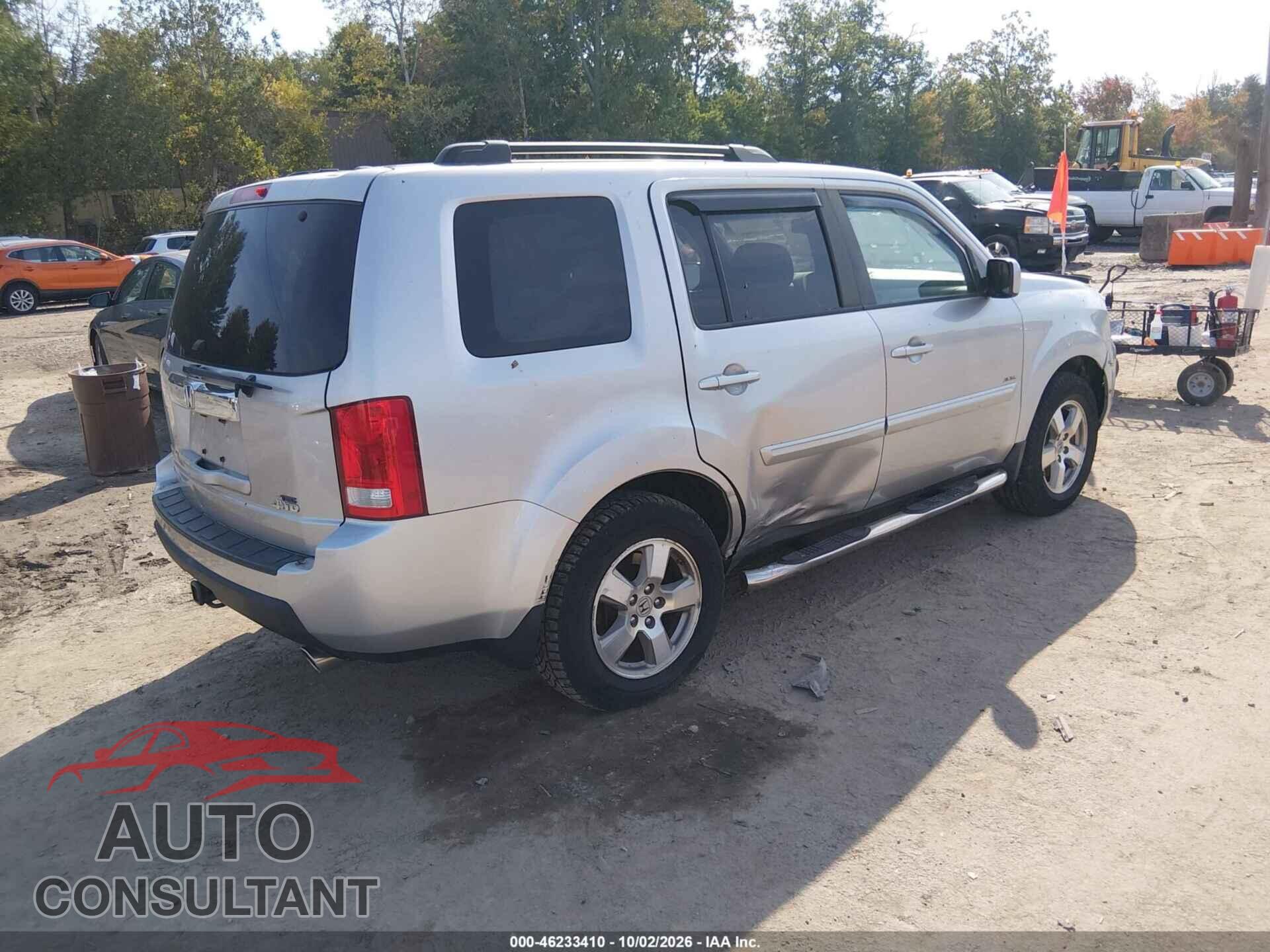HONDA PILOT 2011 - 5FNYF4H56BB105199