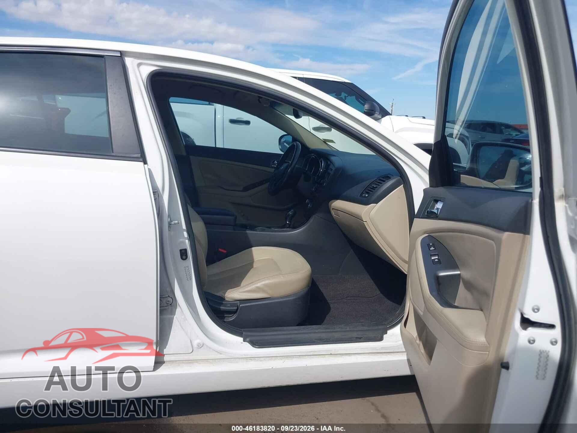 KIA OPTIMA 2011 - KNAGN4A70B5071527