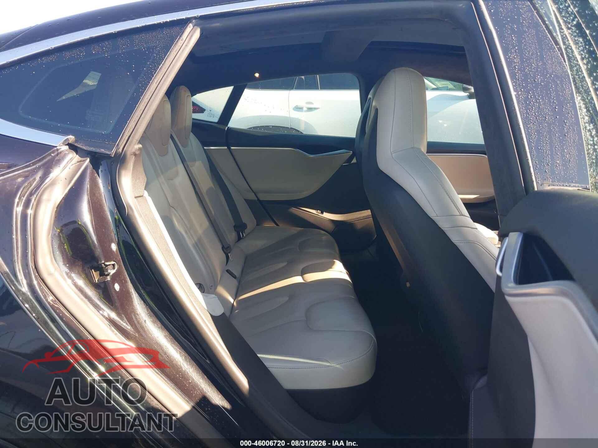 TESLA MODEL S 2015 - 5YJSA1H23FF093852