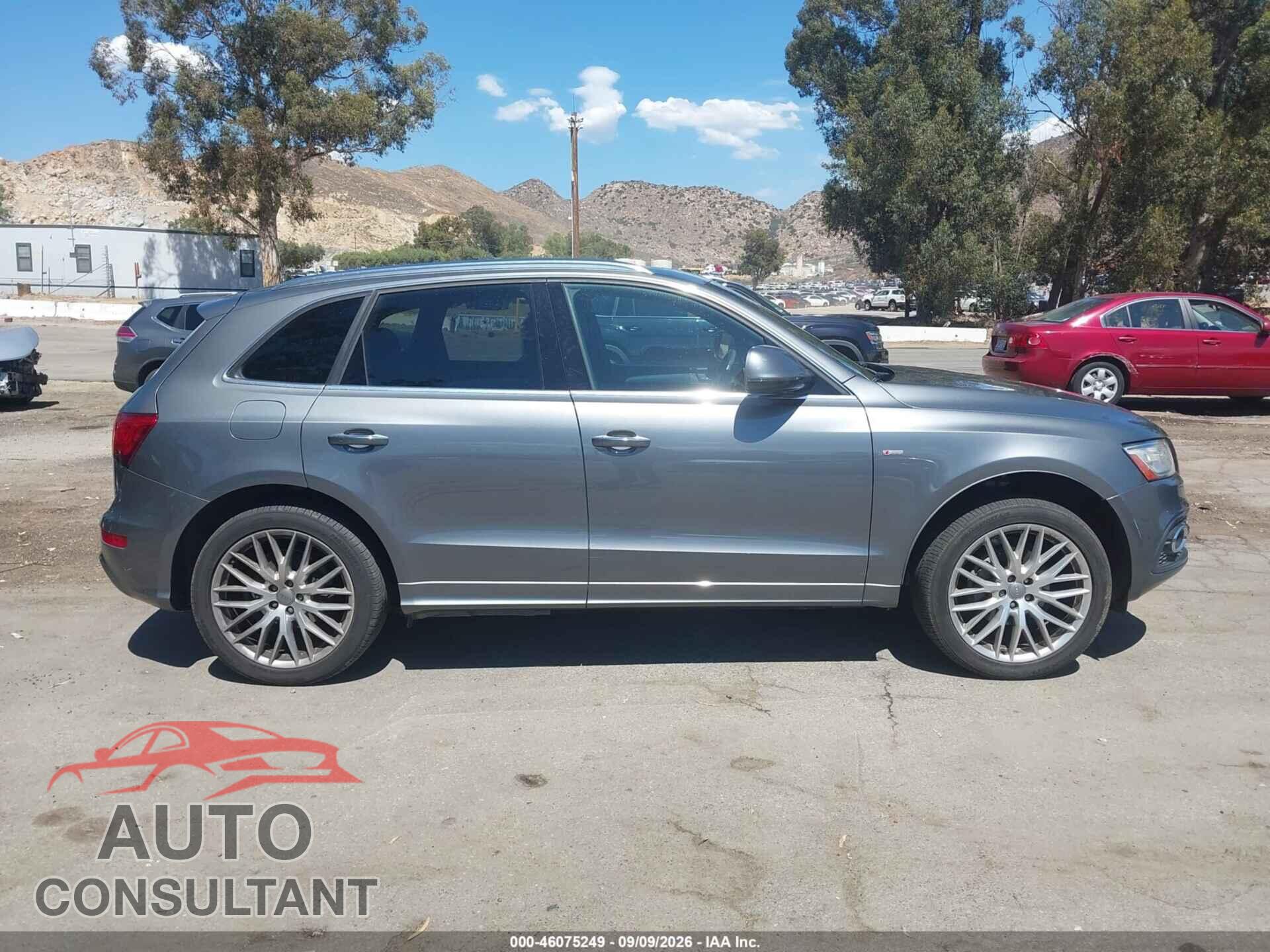 AUDI Q5 2017 - WA1M2AFP5HA043318