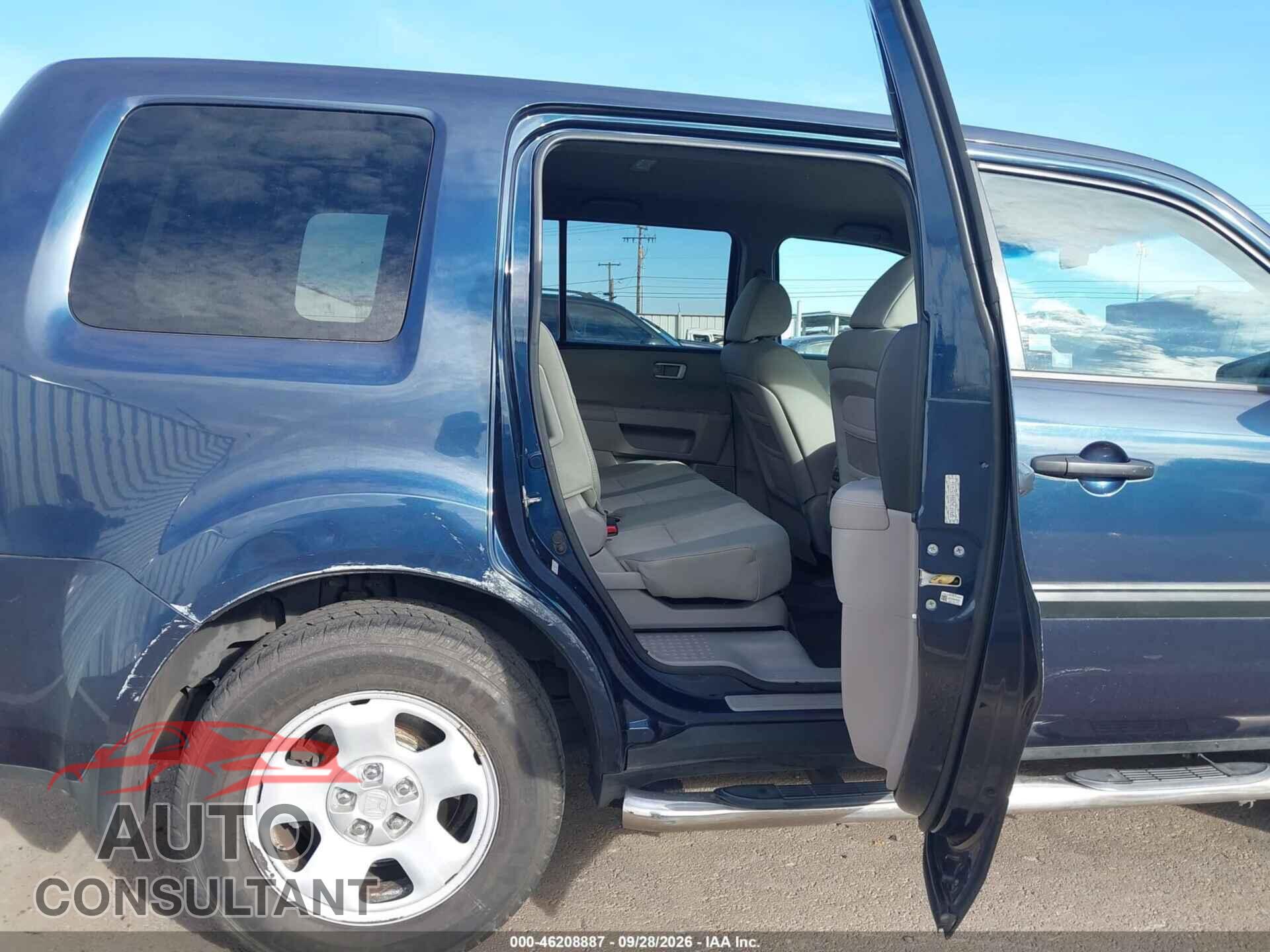 HONDA PILOT 2011 - 5FNYF3H2XBB057416