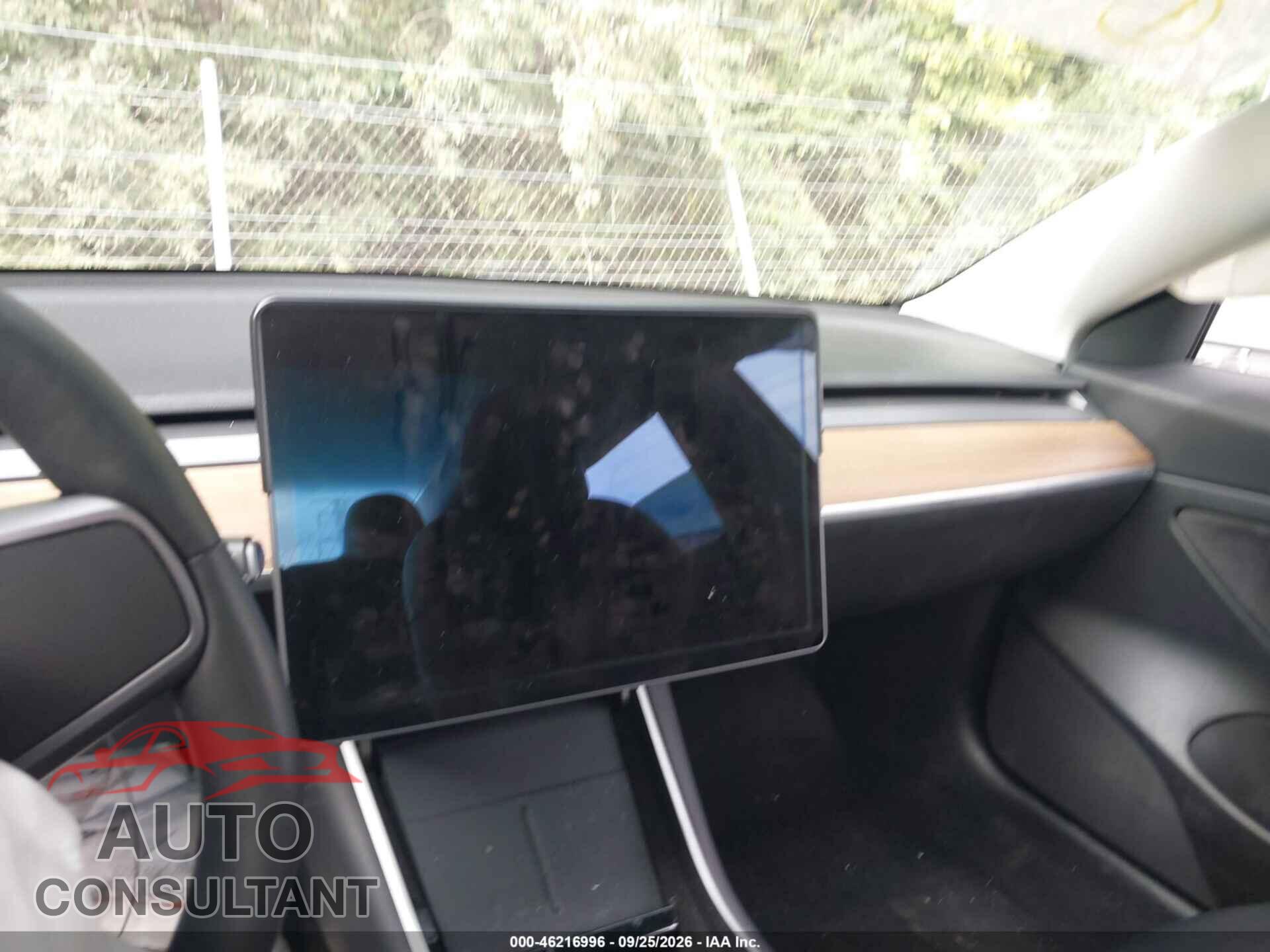 TESLA MODEL 3 2020 - 5YJ3E1EA1LF613658