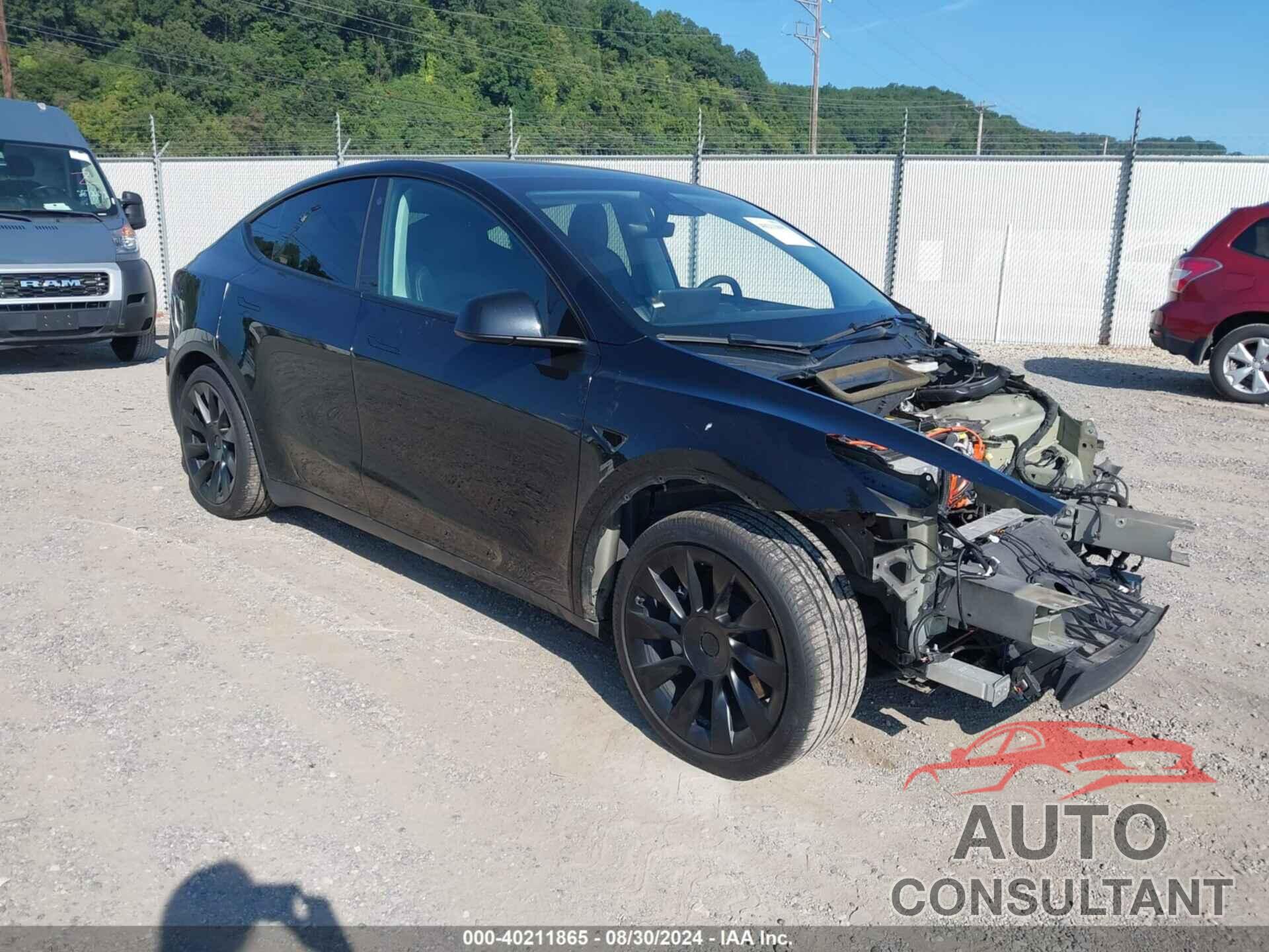 TESLA MODEL Y 2021 - 5YJYGAEE7MF208389