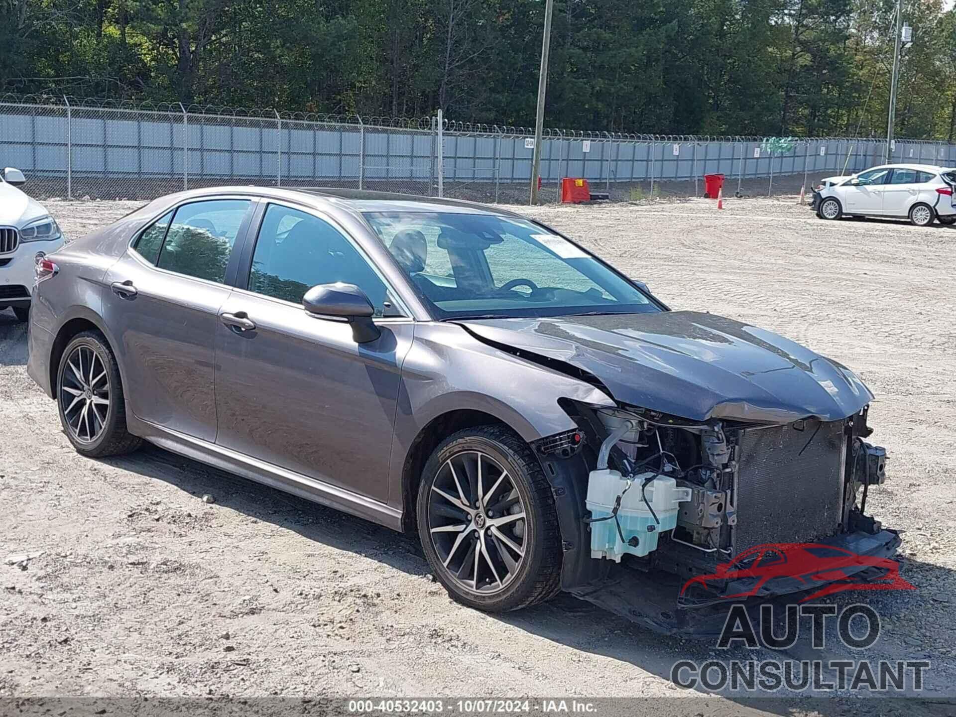 TOYOTA CAMRY 2022 - 4T1T11AK9NU619577