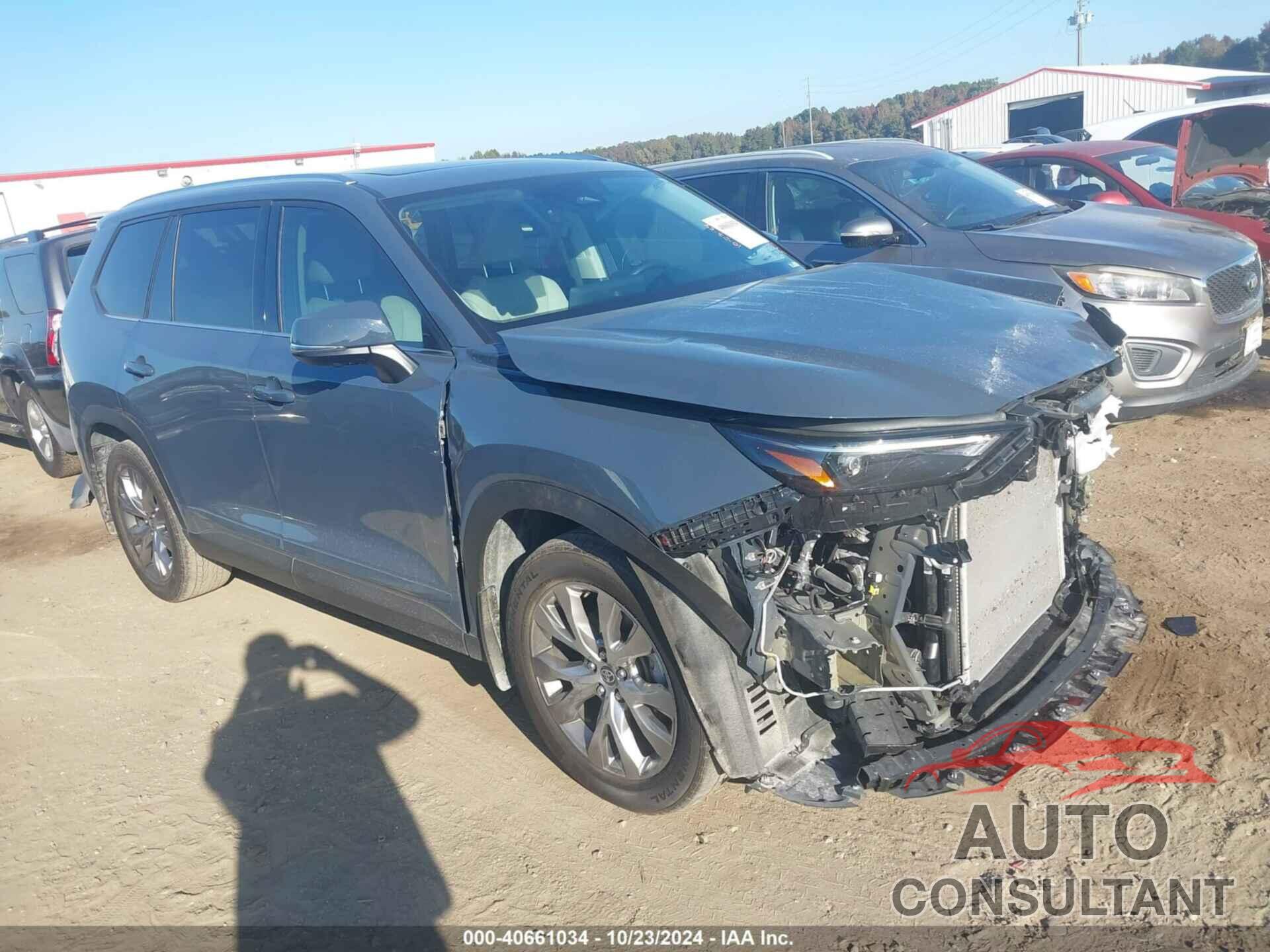 TOYOTA GRAND HIGHLANDER 2024 - 5TDAAAA55RS010115