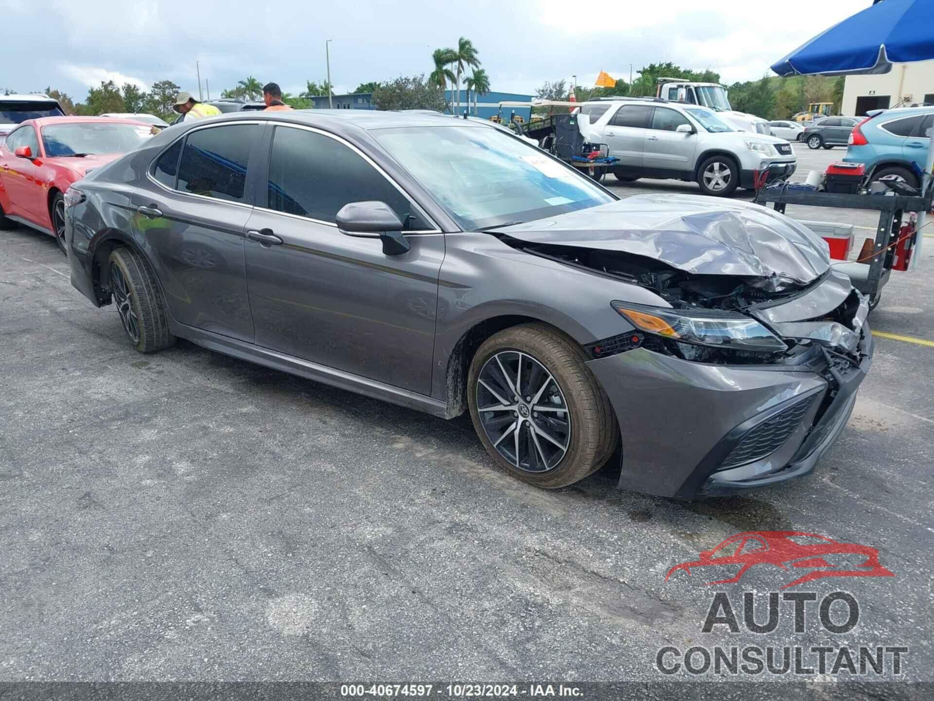 TOYOTA CAMRY 2024 - 4T1T11AK4RU254540