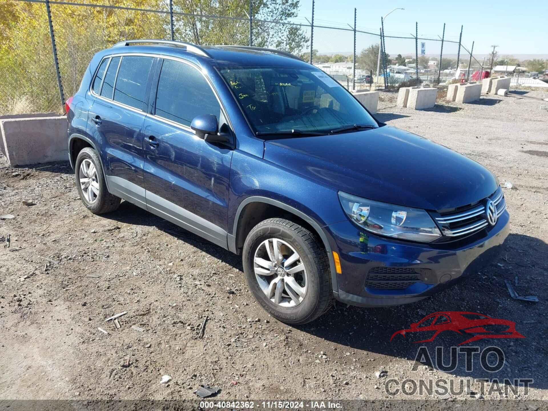 VOLKSWAGEN TIGUAN 2016 - WVGAV7AX8GW597282