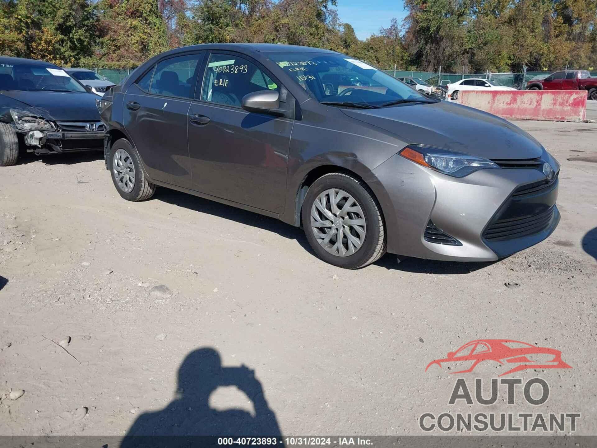 TOYOTA COROLLA 2017 - 2T1BURHEXHC934069