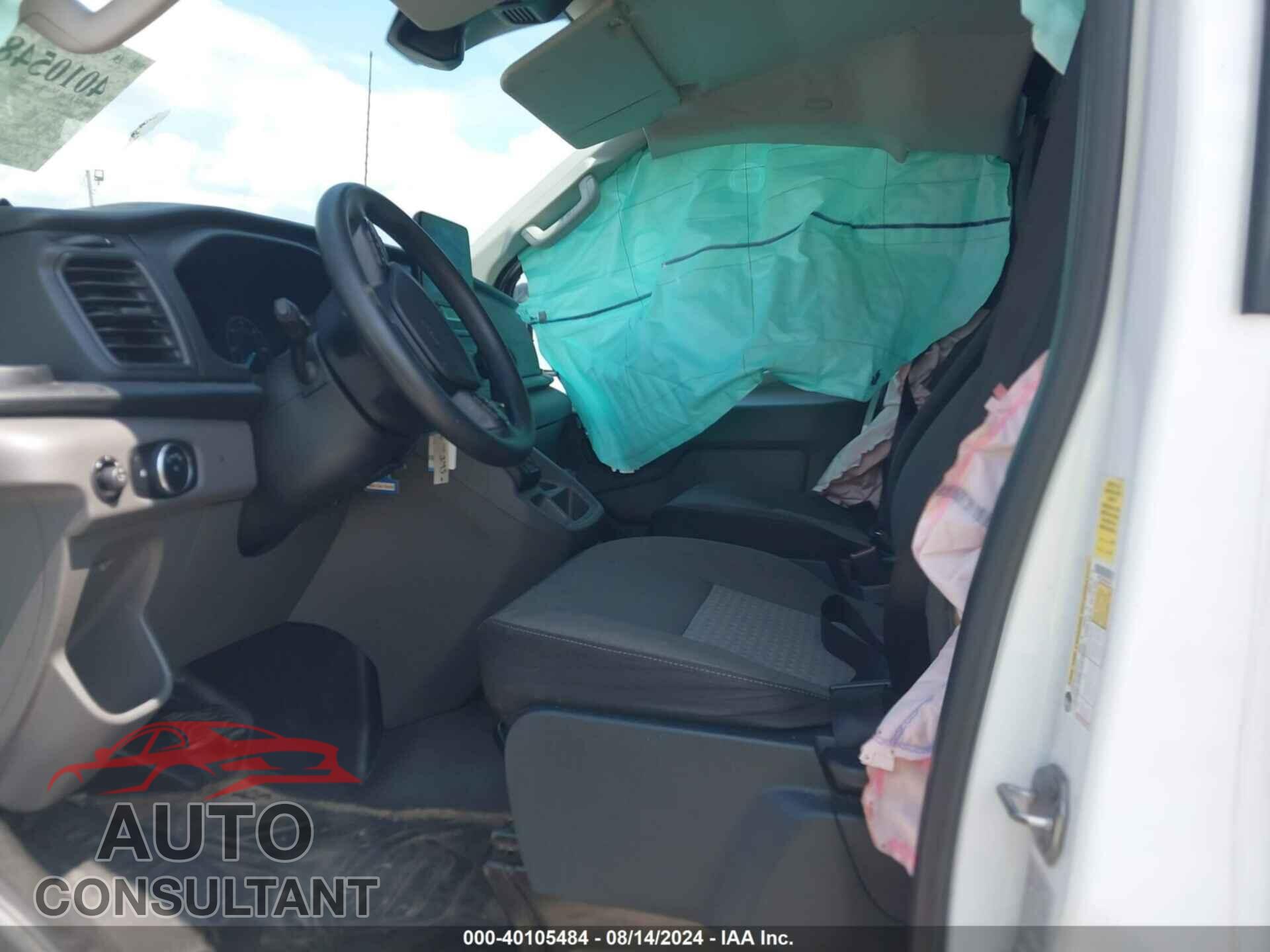 FORD TRANSIT-150 2020 - 1FTYE1Y86LKA19410
