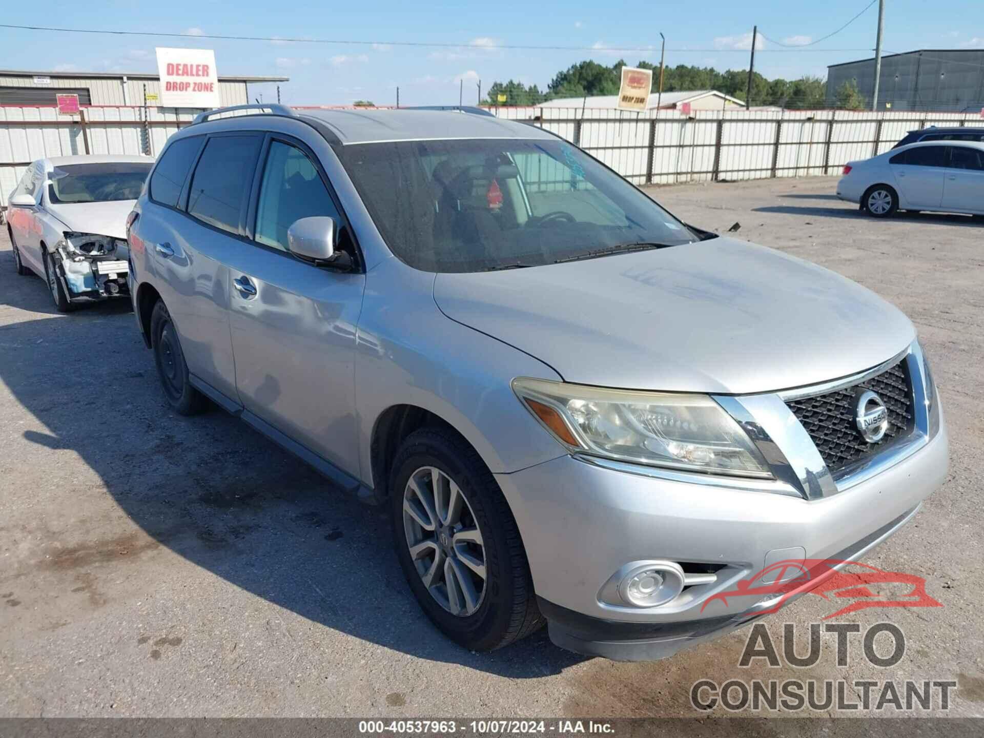 NISSAN PATHFINDER 2016 - 5N1AR2MMXGC639025