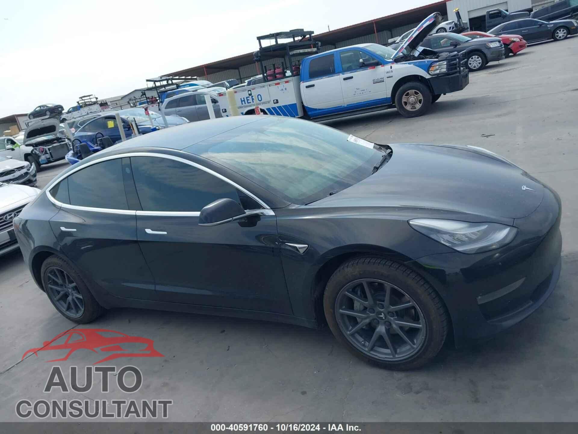 TESLA MODEL 3 2019 - 5YJ3E1EA7KF306915