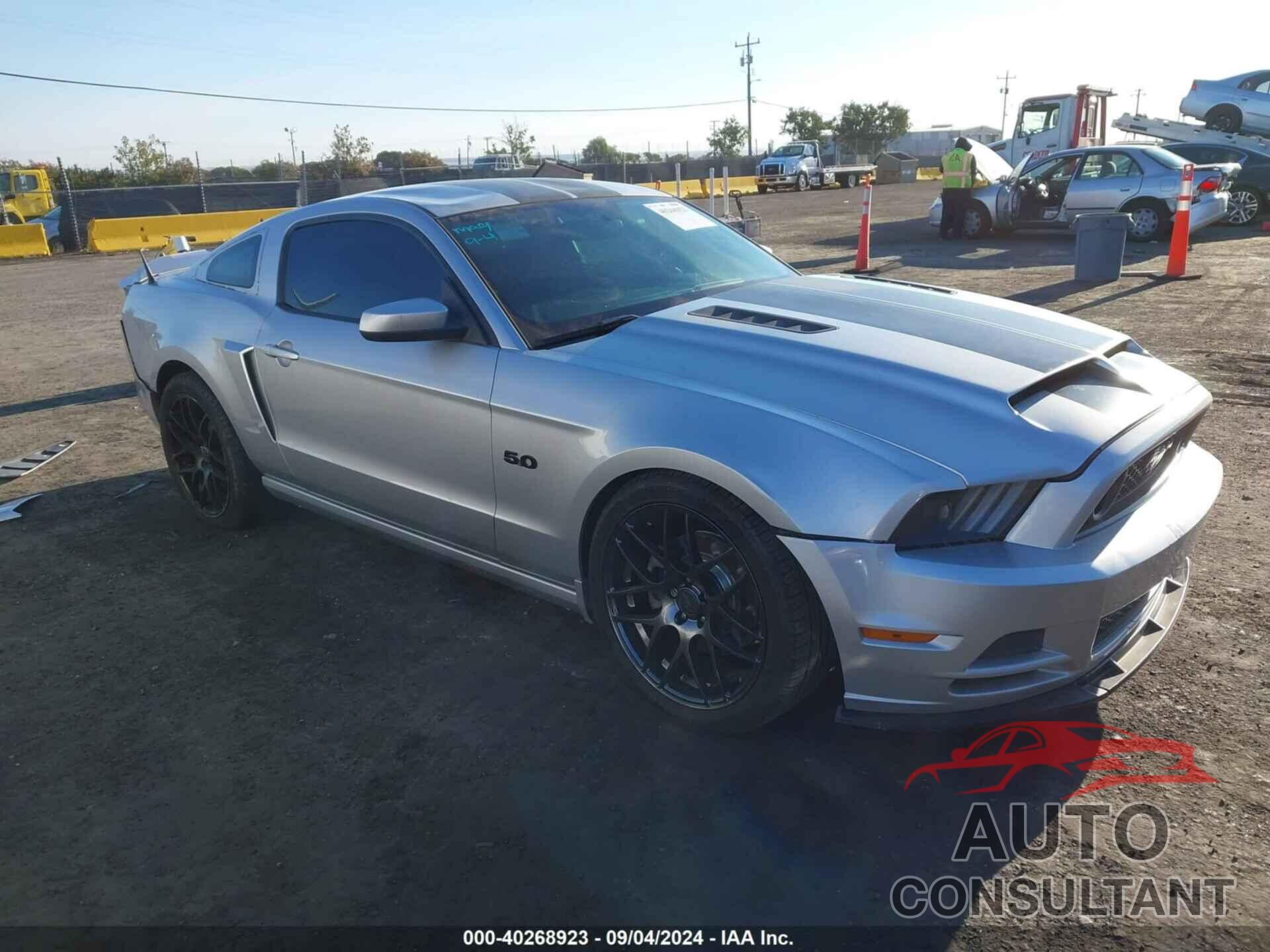 FORD MUSTANG 2013 - 1ZVBP8CFXD5251536