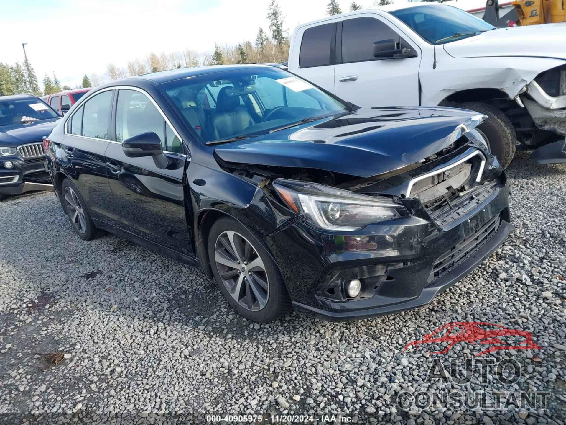 SUBARU LEGACY 2018 - 4S3BNAN69J3030577