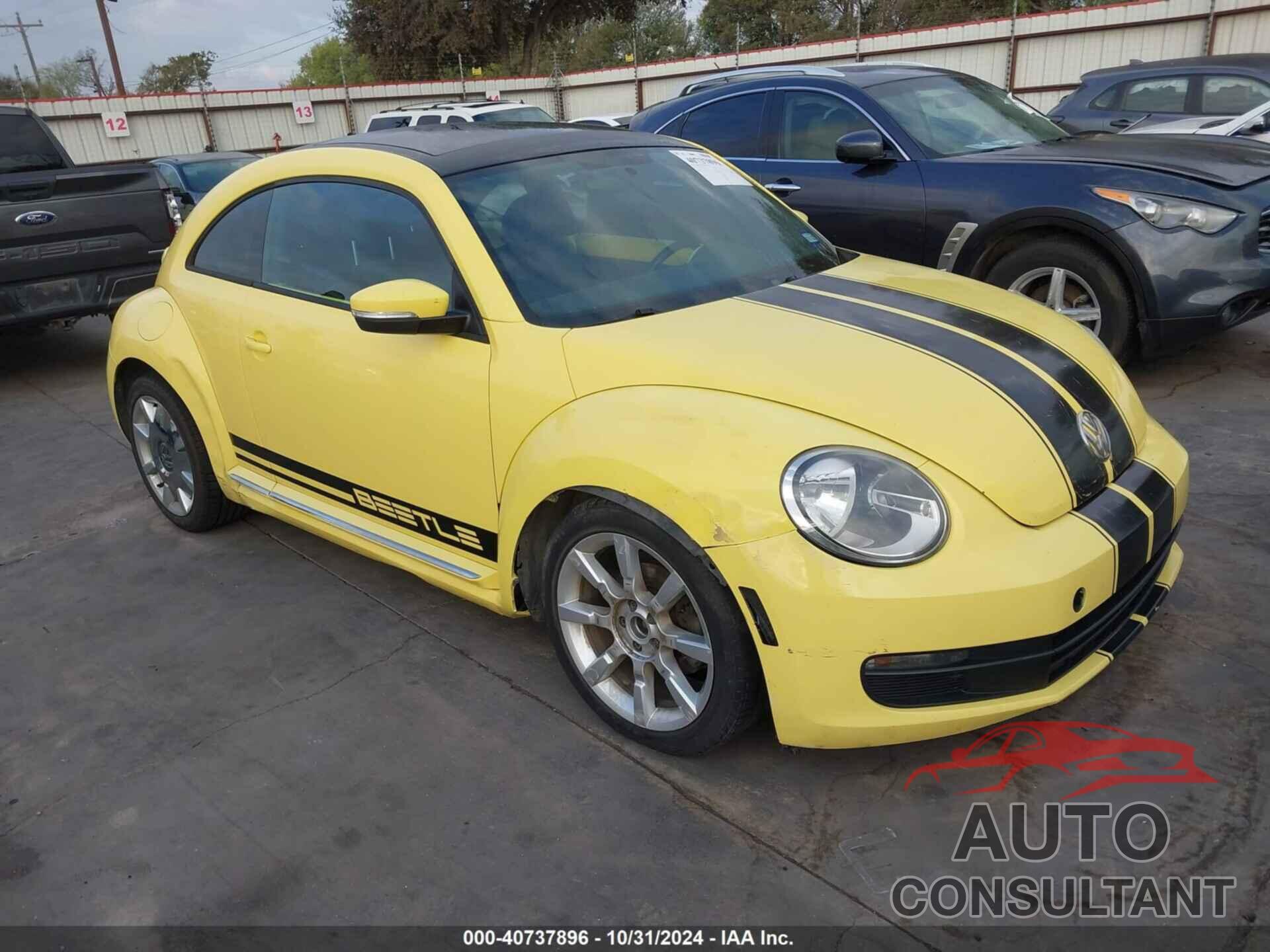 VOLKSWAGEN BEETLE 2012 - 3VWJX7AT0CM657963