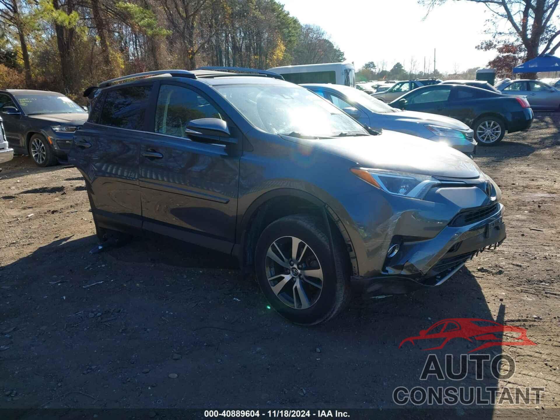 TOYOTA RAV4 2017 - JTMRFREV3HJ707498