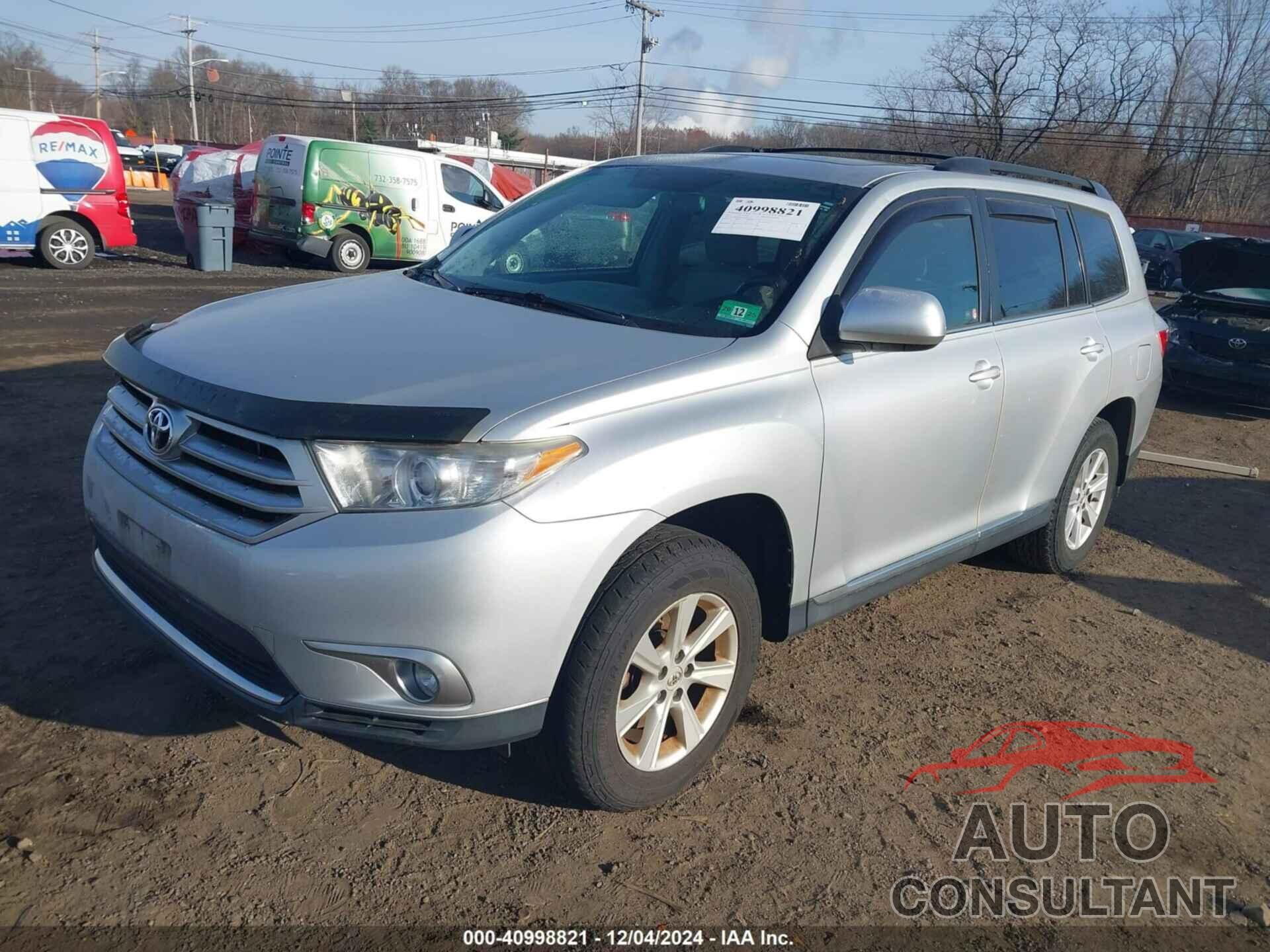 TOYOTA HIGHLANDER 2012 - 5TDBK3EH9CS114910