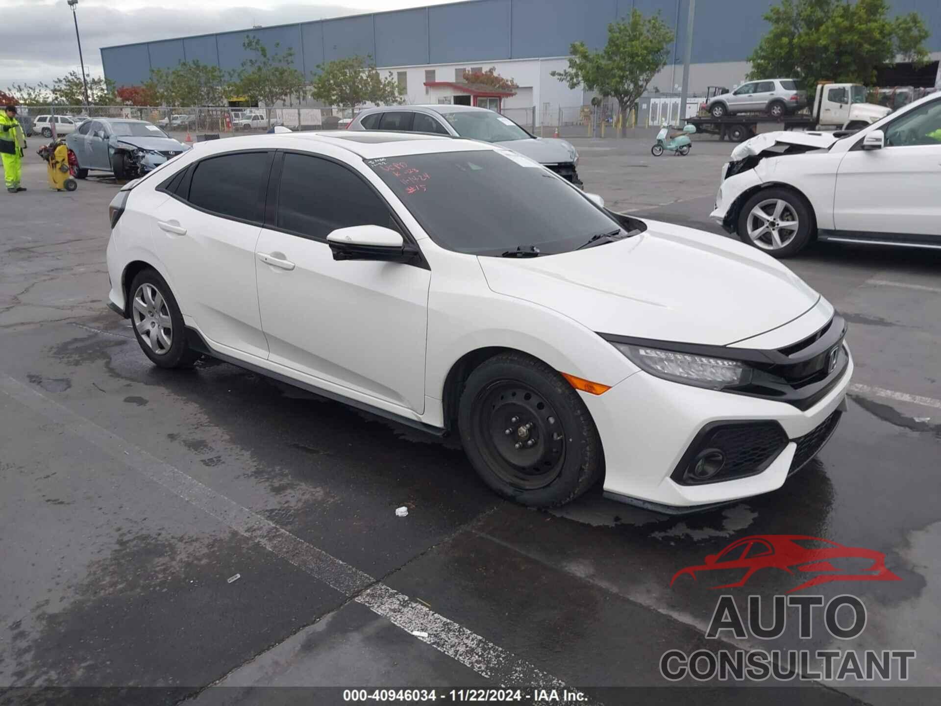HONDA CIVIC 2019 - SHHFK7H98KU421984