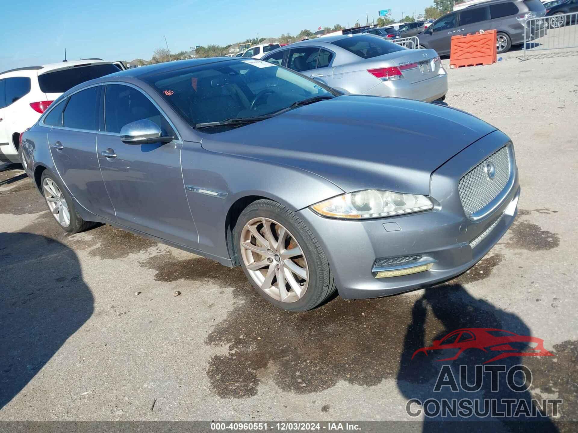 JAGUAR XJ 2012 - SAJWA1CB9CLV25539