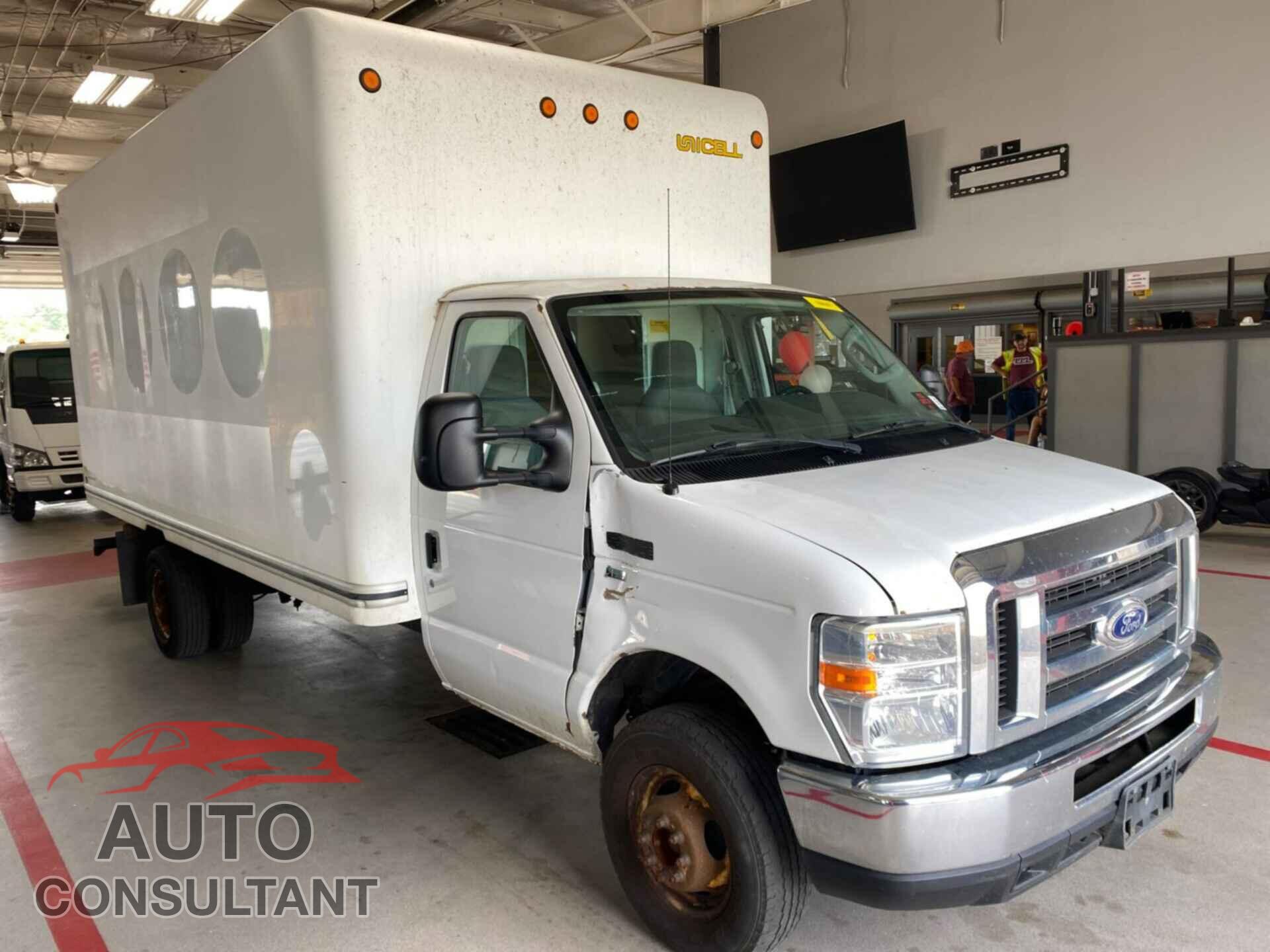 FORD ECONOLINE 2016 - 1FDWE4FL2GDC28830