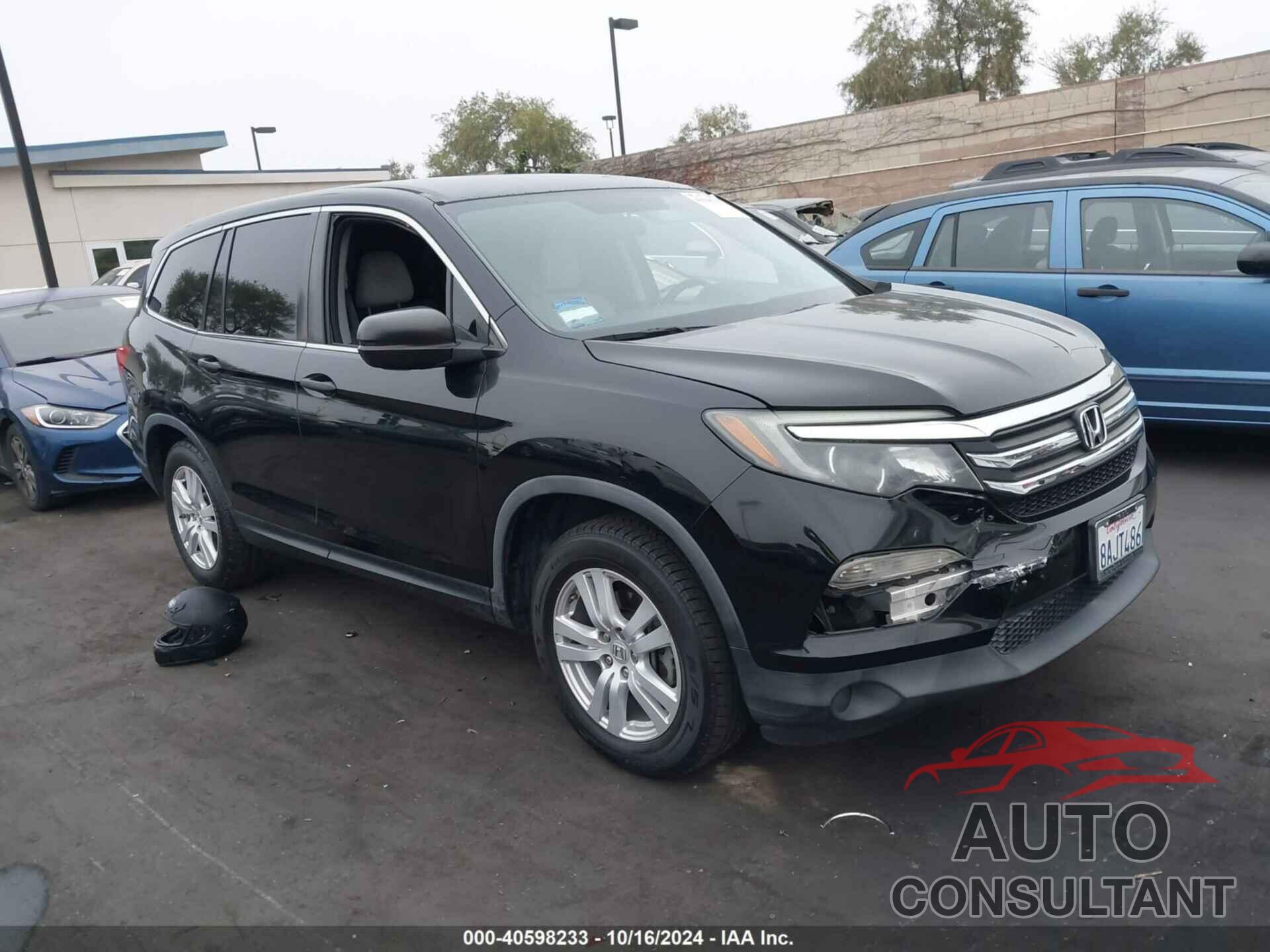 HONDA PILOT 2017 - 5FNYF5H15HB035917