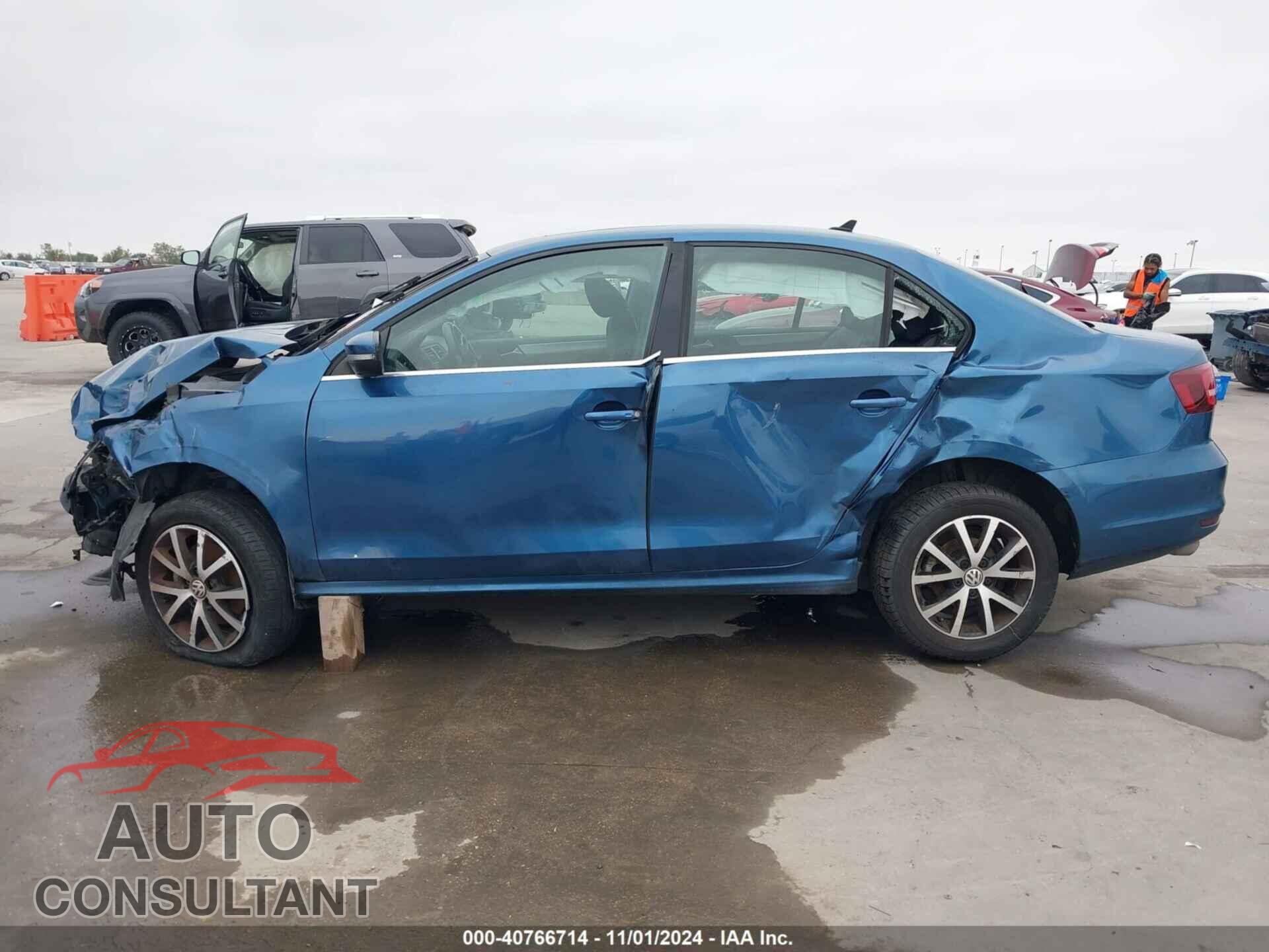 VOLKSWAGEN JETTA 2017 - 3VWDB7AJ7HM293817