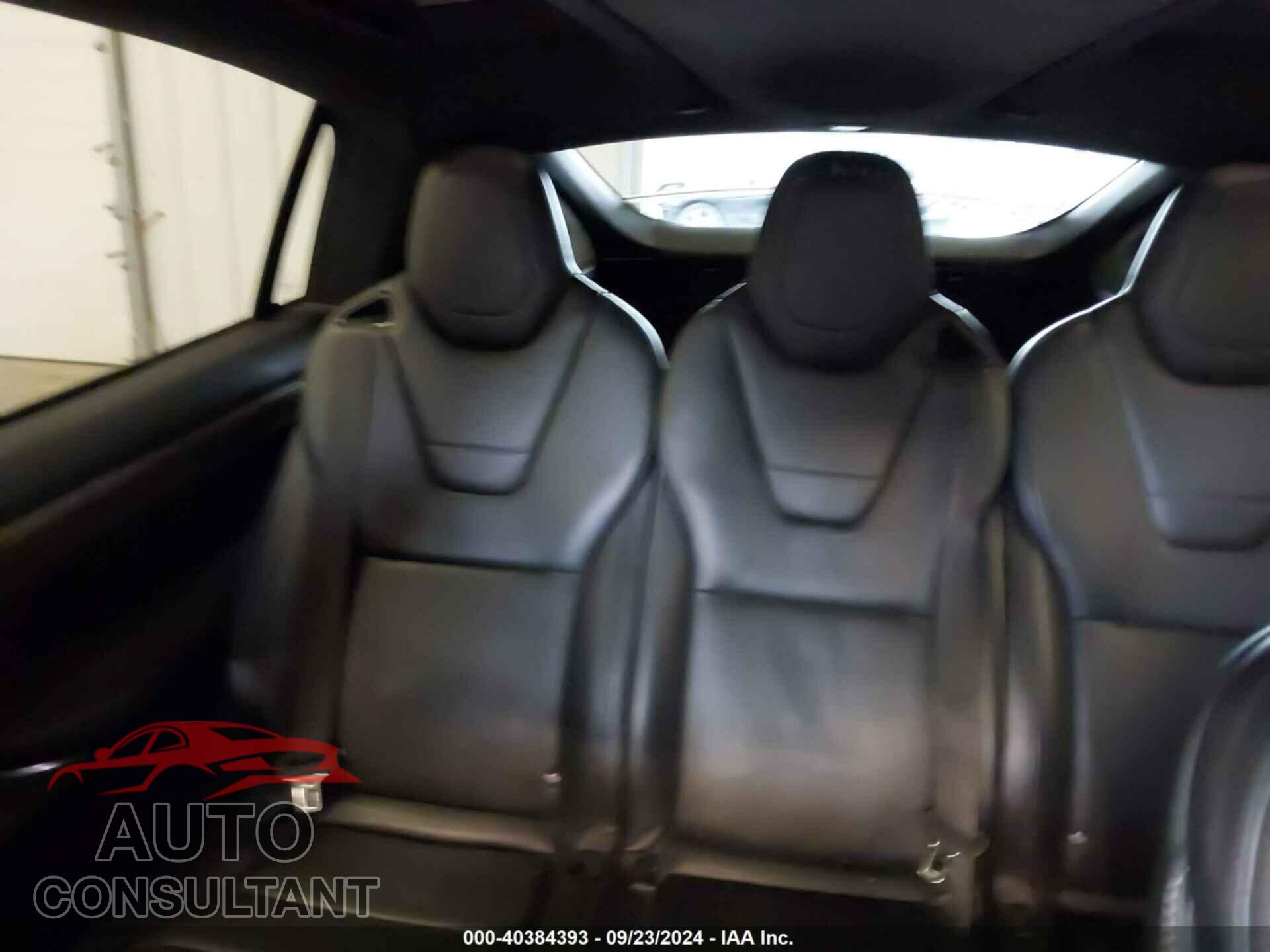 TESLA MODEL X 2016 - 5YJXCAE46GF000944
