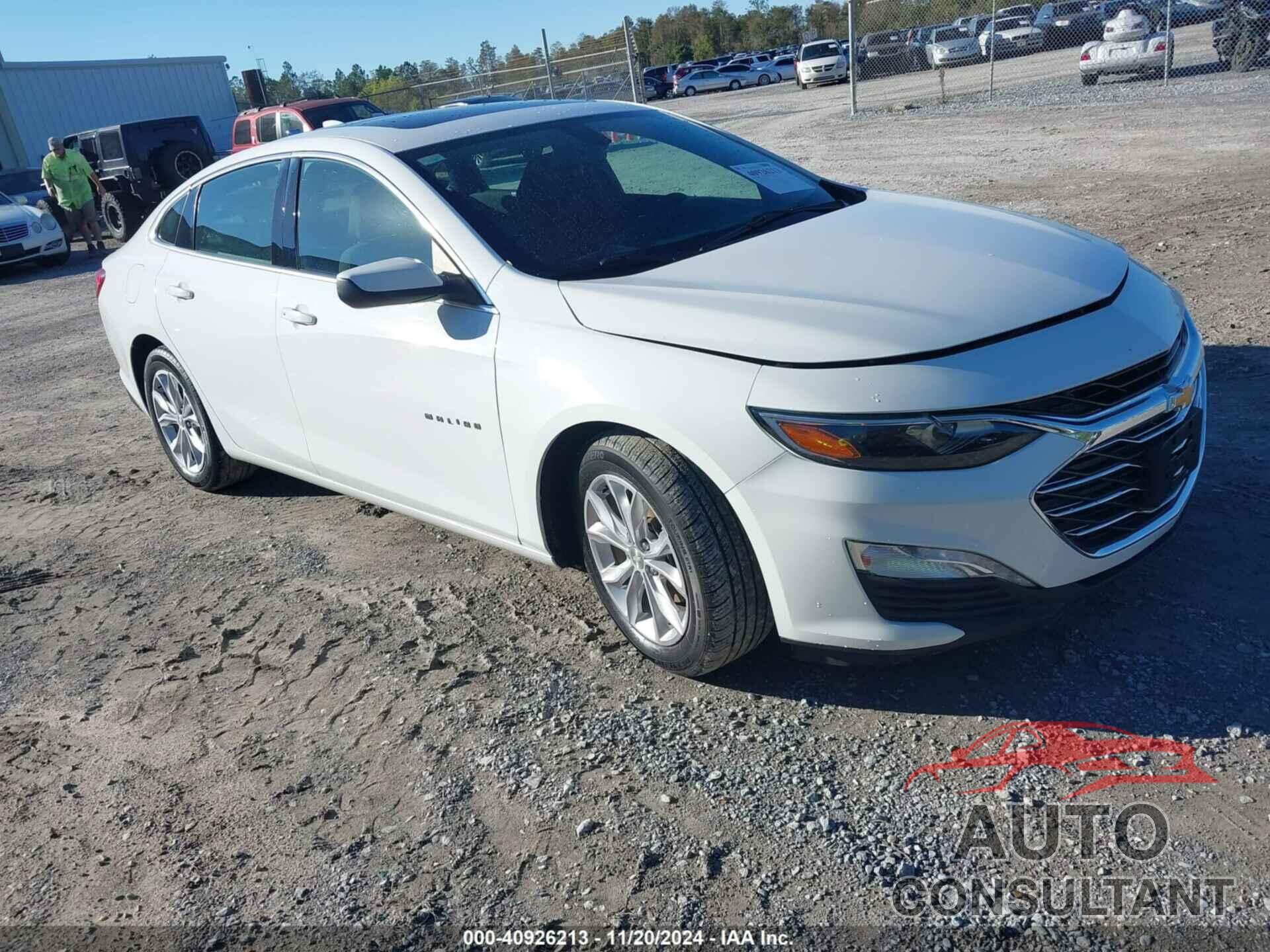 CHEVROLET MALIBU 2020 - 1G1ZD5ST3LF008698