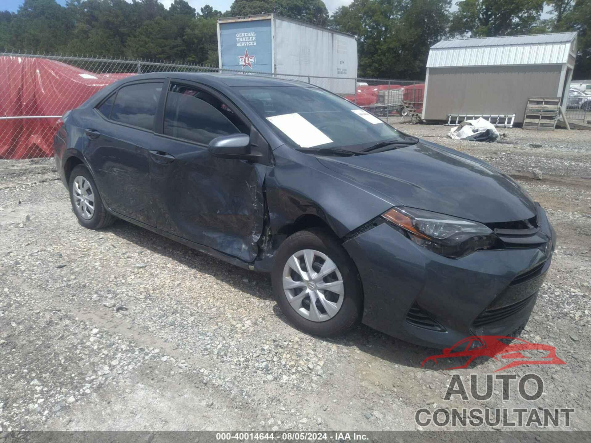 TOYOTA COROLLA 2018 - 5YFBURHE3JP846261