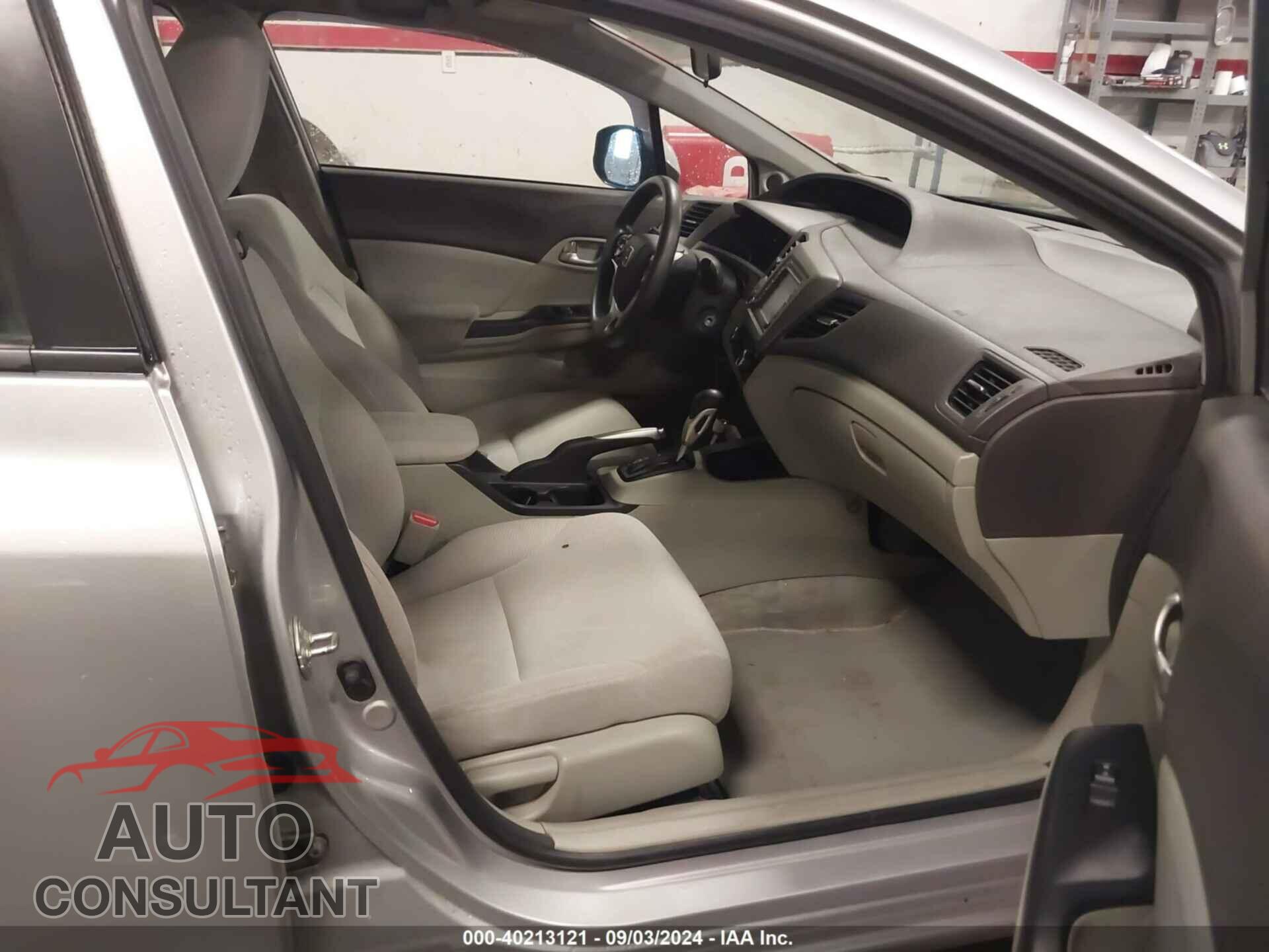 HONDA CIVIC 2012 - 19XFB2F87CE010405