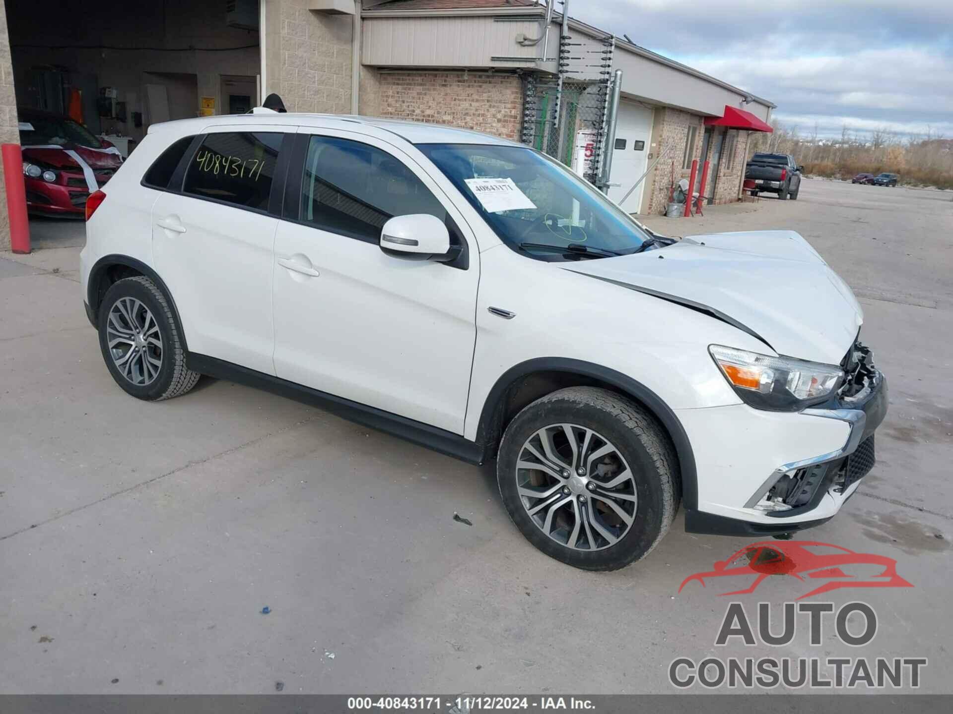 MITSUBISHI OUTLANDER SPORT 2018 - JA4AP3AU0JZ018055