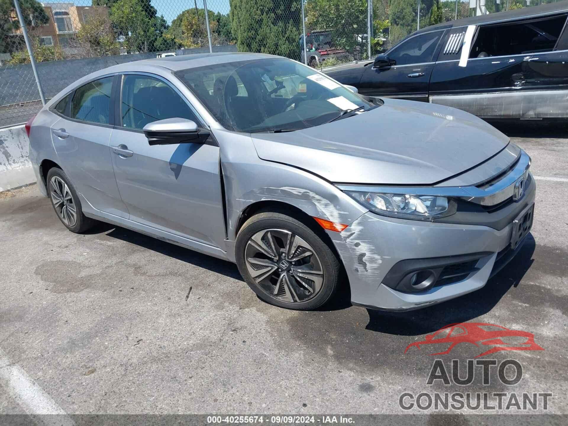 HONDA CIVIC 2018 - JHMFC1F34JX037360