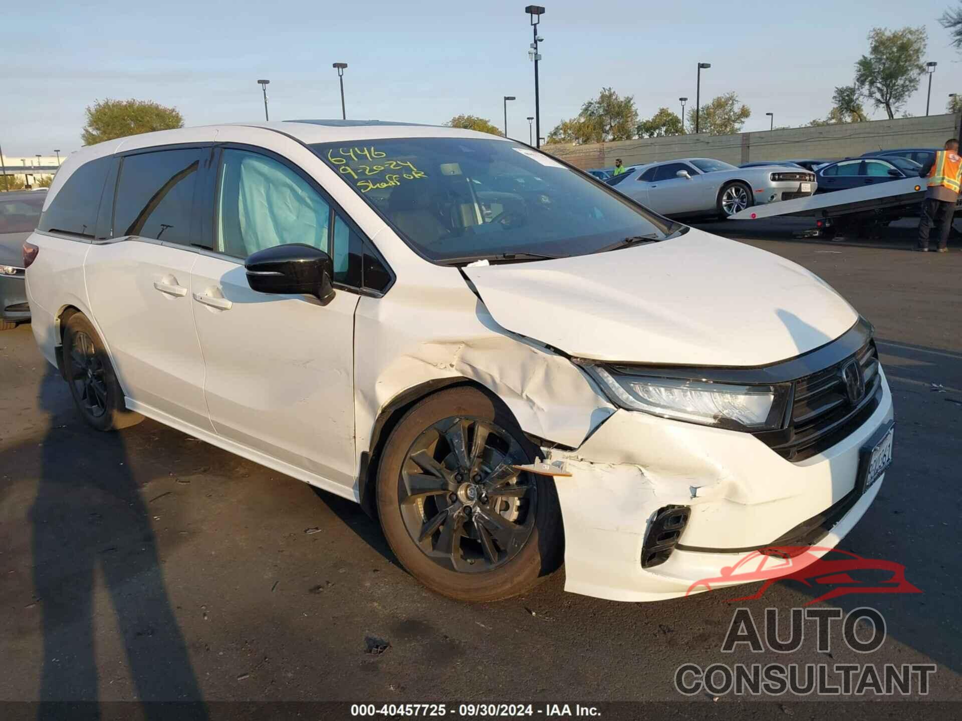 HONDA ODYSSEY 2023 - 5FNRL6H77PB061179