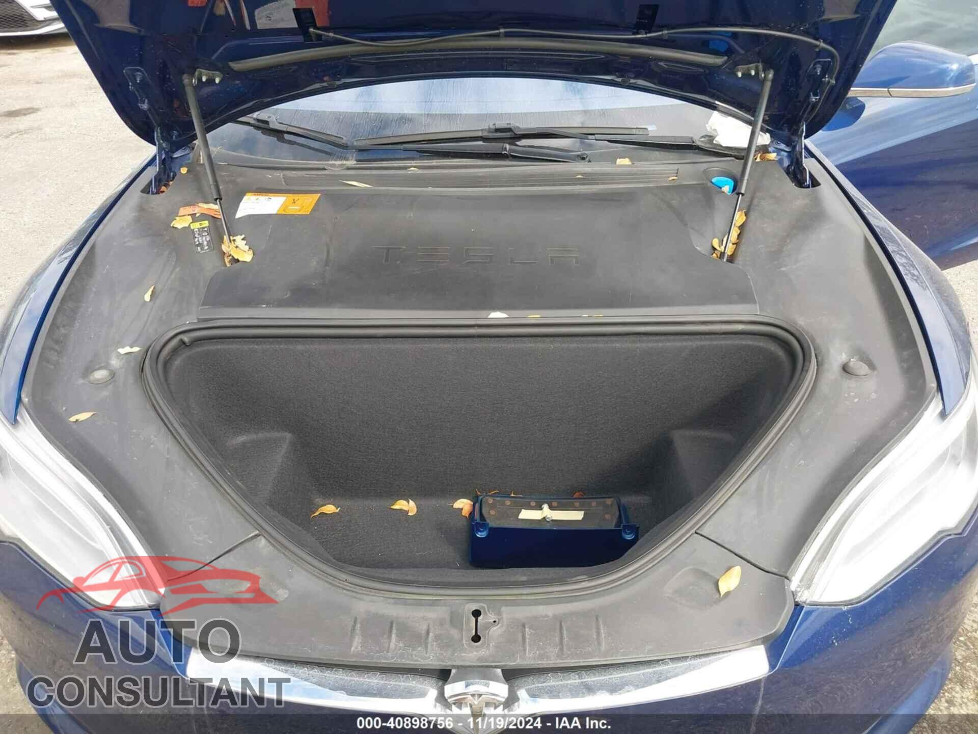 TESLA MODEL S 2017 - 5YJSA1E11HF209385