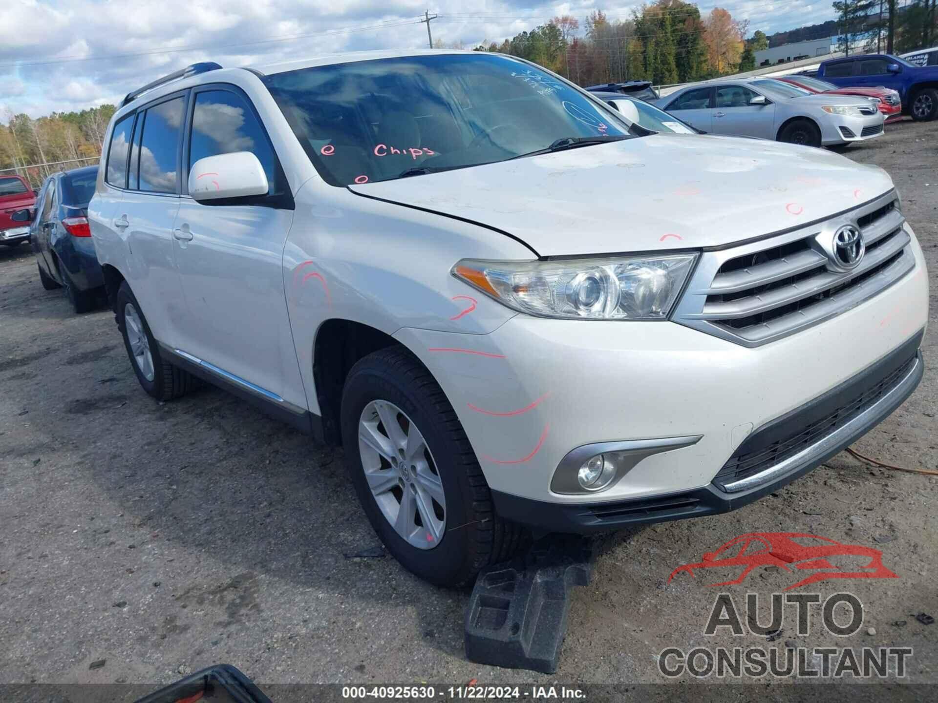 TOYOTA HIGHLANDER 2013 - 5TDZA3EH2DS038661