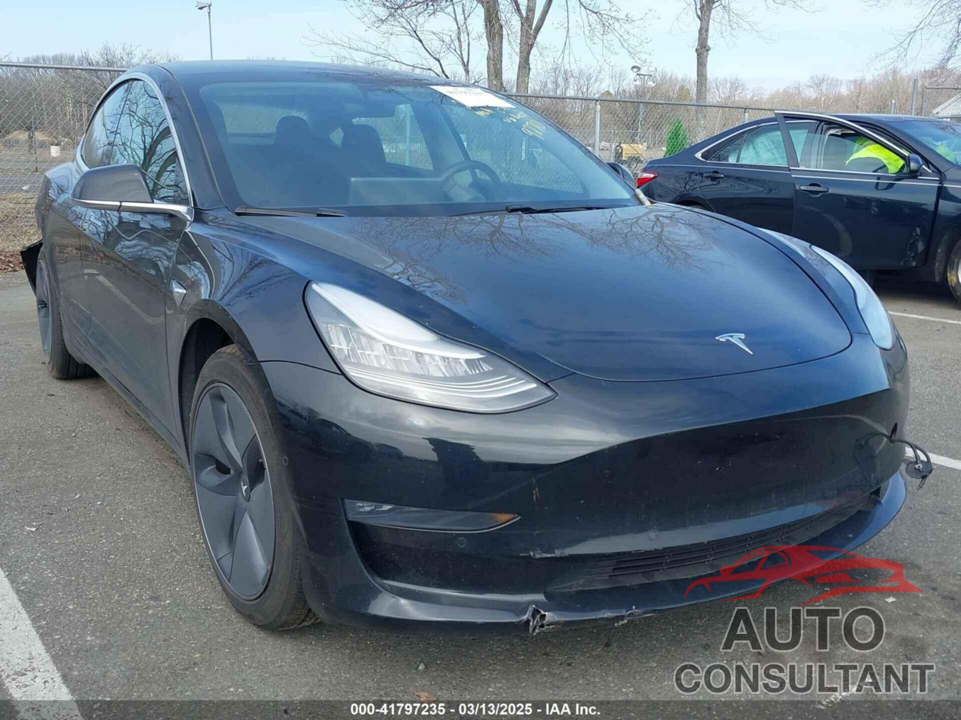 TESLA MODEL 3 2019 - 5YJ3E1EB9KF359270