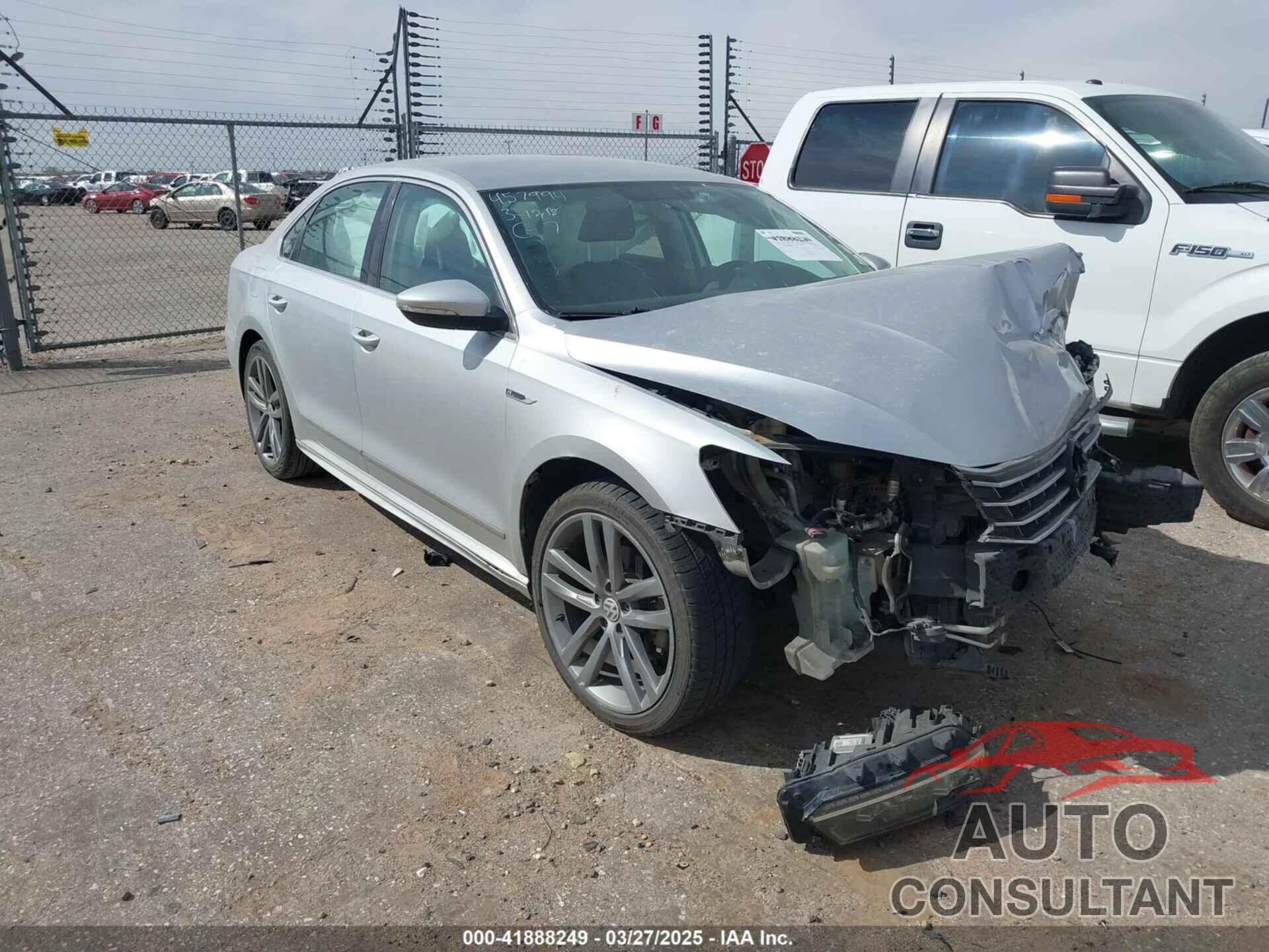 VOLKSWAGEN PASSAT 2017 - 1VWDT7A36HC044585
