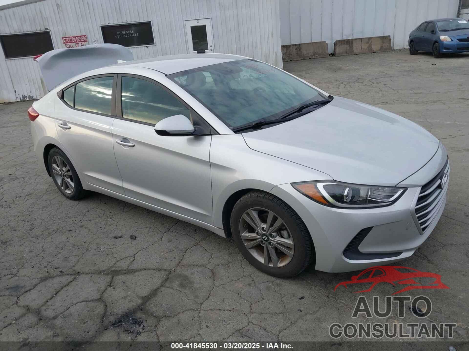 HYUNDAI ELANTRA 2017 - KMHD84LF0HU407219